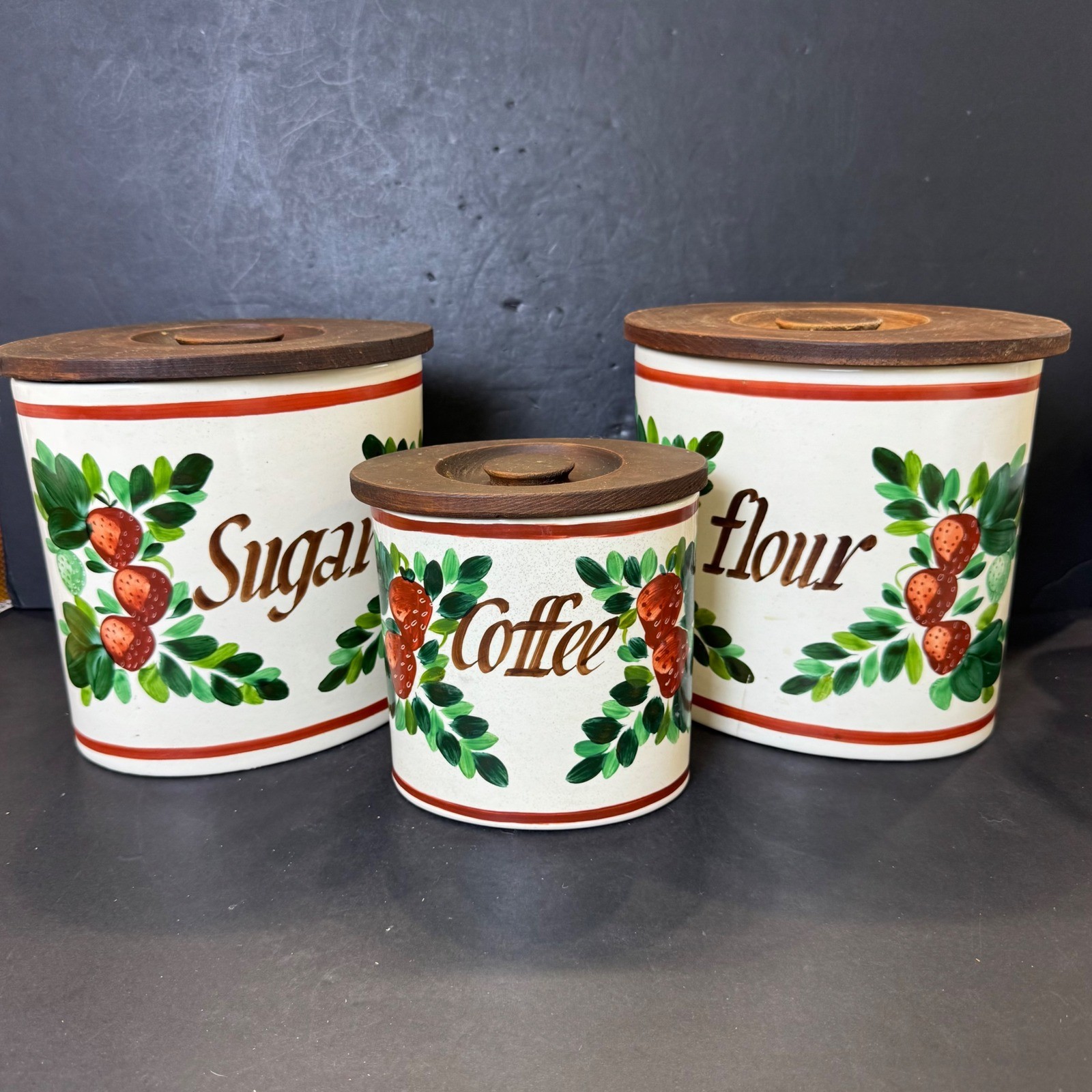 Vintage Strawberry Ceramic Canister Set 3pc Flour Sugar Coffee Wood Lids Vintage Strawberry Ceramic Canister Set 3pc Flour Sugar Coffee Wood Lids