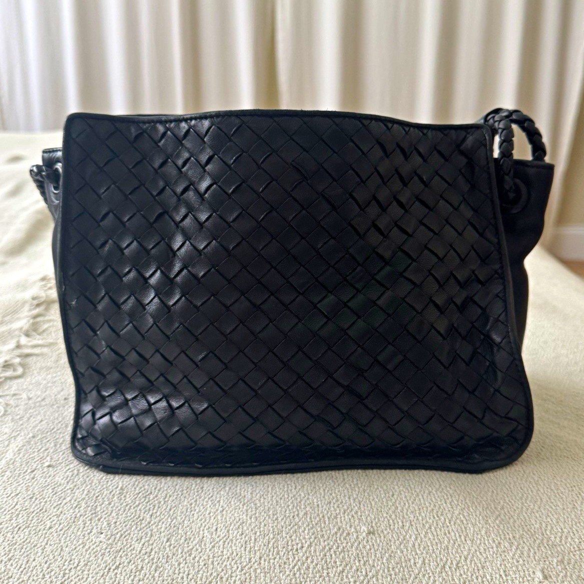 Bottega Veneta Black Intrecciato Woven Shoulder Bag. 