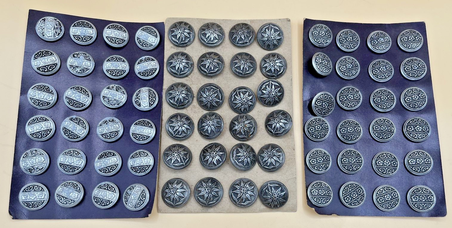 Antique Austrian Metal Buttons 3 Dealer Cards 72 Buttons Edelweiss Trachten Lot