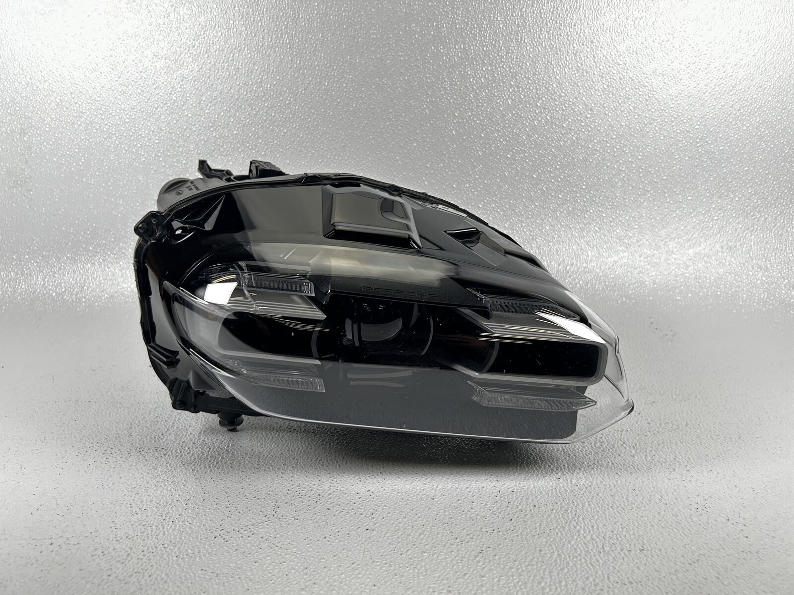 2020-2023 Porsche Taycan Headlight RH Right Passenger Side LED Projector OEM