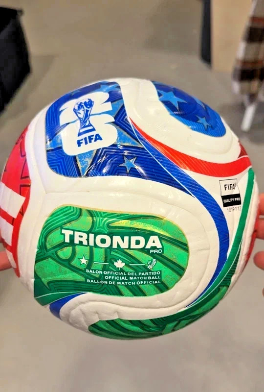 Adidas FIFA World Cup 2026/Trionda Pro Official Size 5 Match Soccer Ball USA