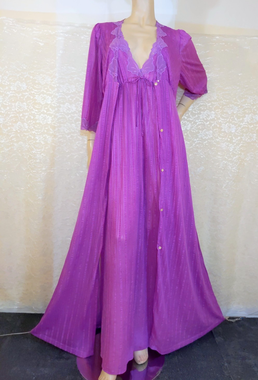 Vintage Lorraine Unique Striated Lines Nightgown + Button Up Robe 60\