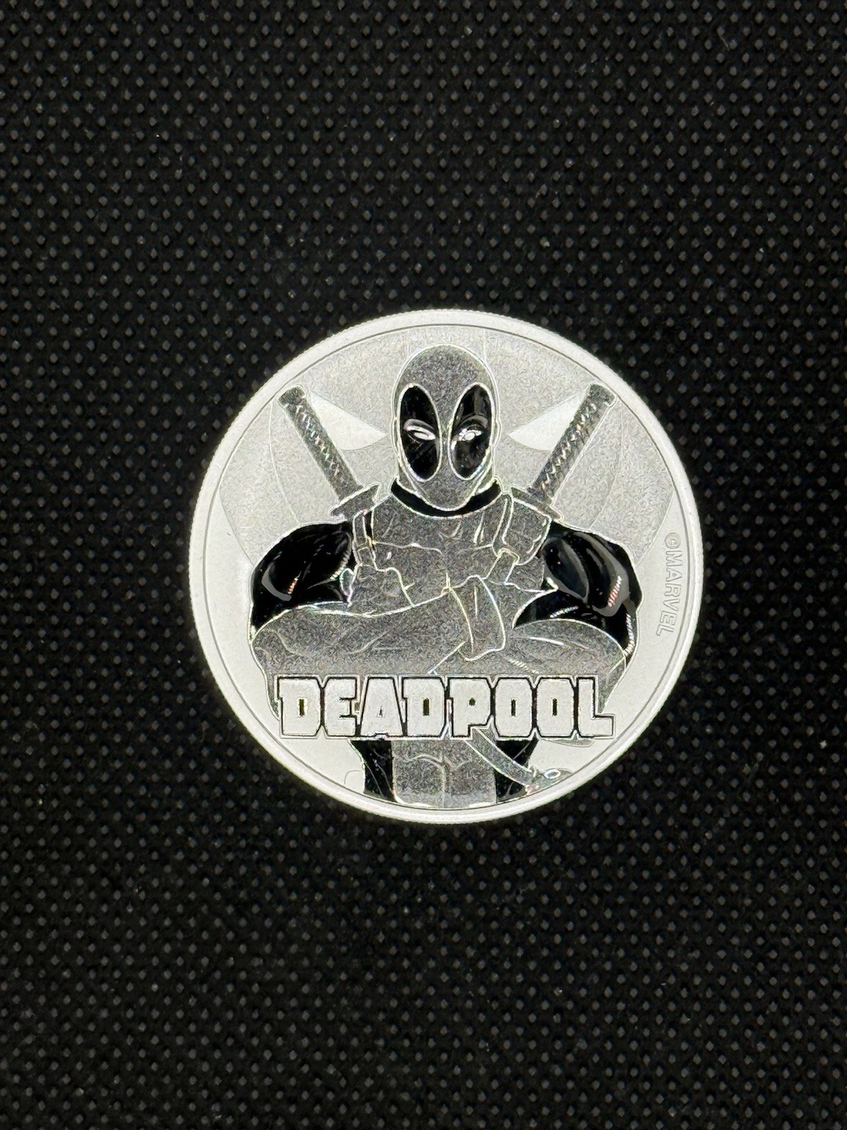 2018 Tuvalu 1oz Silver Marvel Deadpool In Capsule #848 2018 Tuvalu 1oz Silver Marvel Deadpool In Capsule #848