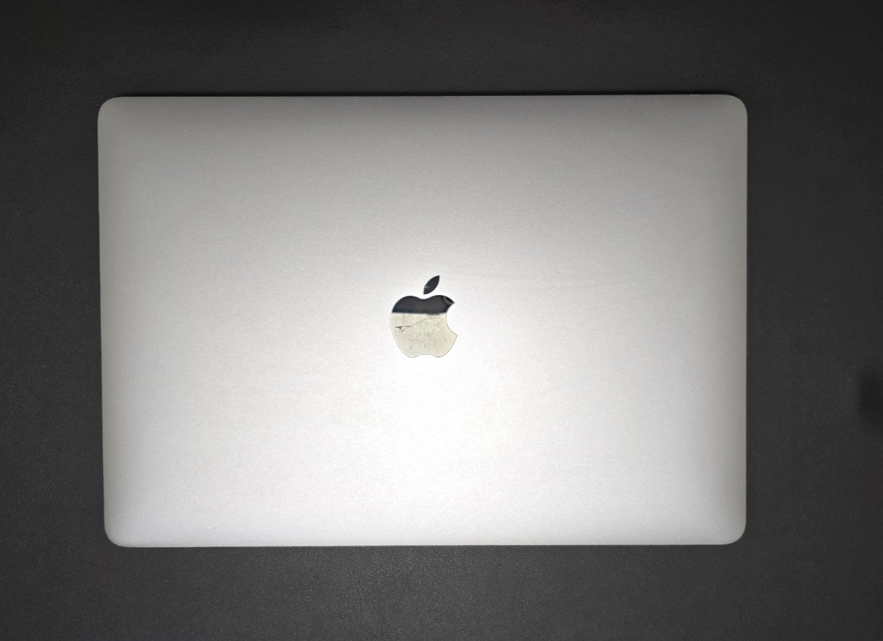 Apple Macbook Pro 13\