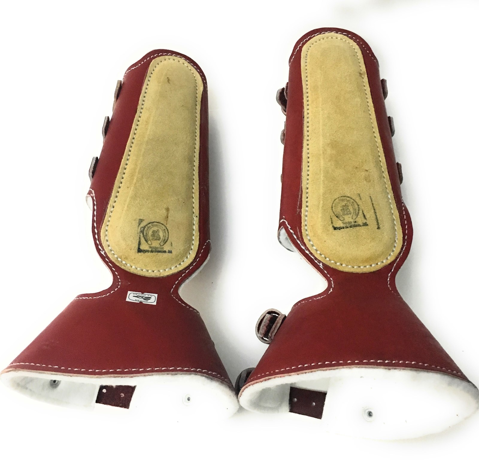 RED HORSE LEG PROTECTOR BOOTS. CANILLERAS PARA CABALLO. CHARRO HORSE GEAR RED HORSE LEG PROTECTOR BOOTS. CANILLERAS PARA CABALLO. CHARRO HORSE GEAR