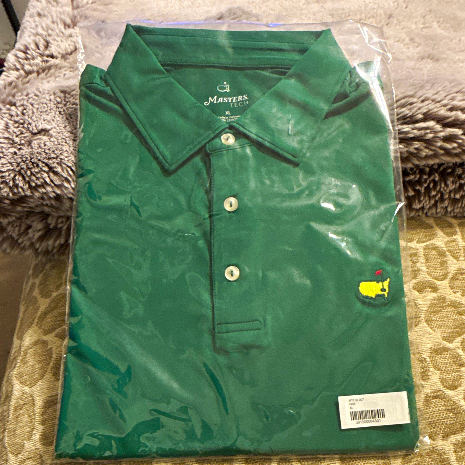 Masters Tech Men\'s XL Green Golf Polo Shirt Short Sleeve Embroidered Logo