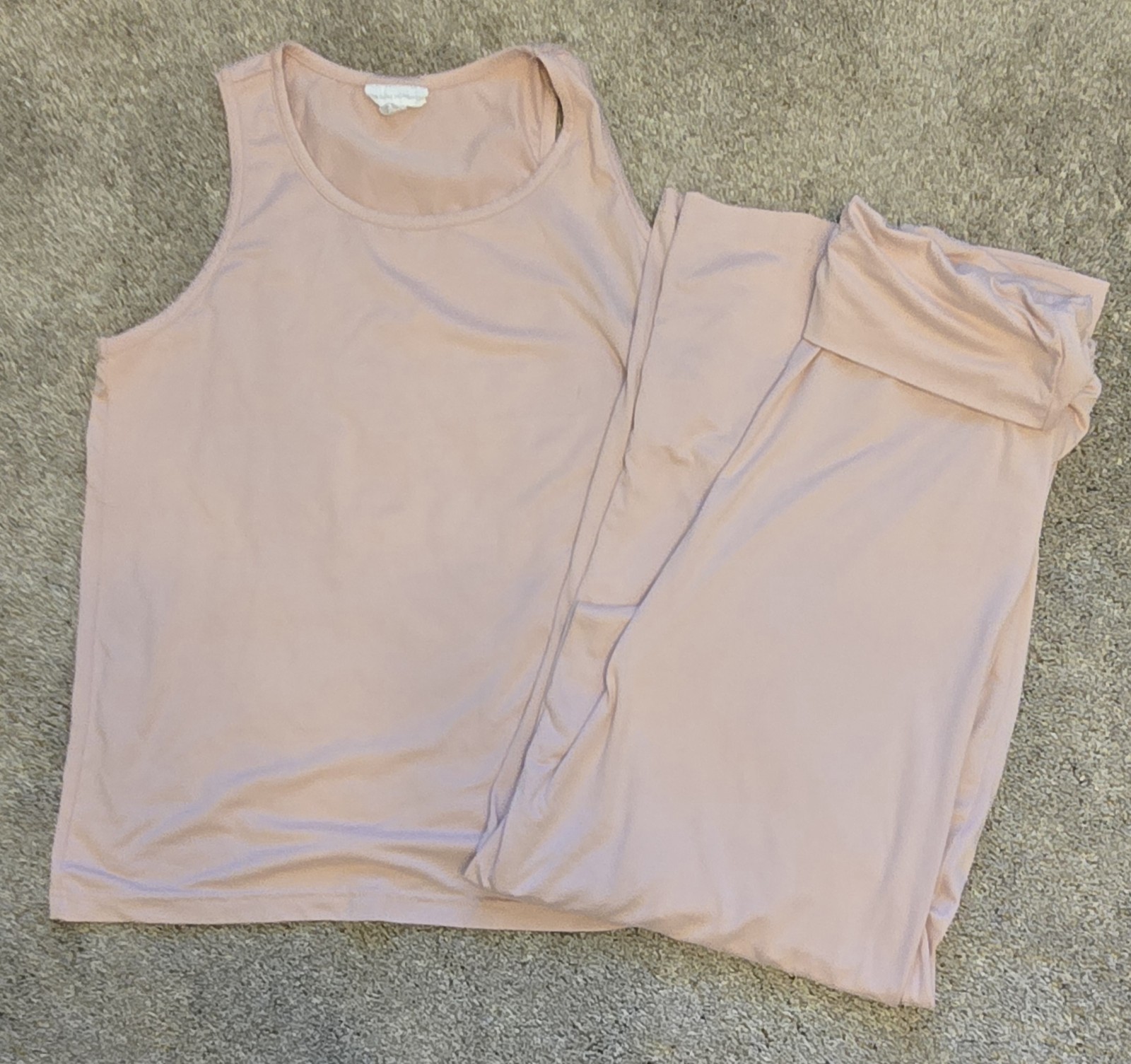 Berkshire Homewear Women’s Size M Lounge Sleep Wear Blush Color Soft Berkshire Homewear Women’s Size M Lounge Sleep Wear Blush Color Soft