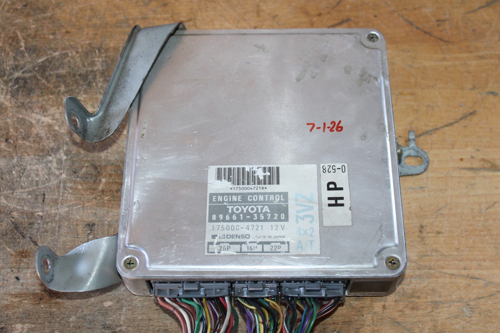 1992-1993 Toyota 4Runner Pickup 3.0 AT ECM ECU Engine Control Module 89661-35720 1992-1993 Toyota 4Runner Pickup 3.0 AT ECM ECU Engine Control Module 89661-35720