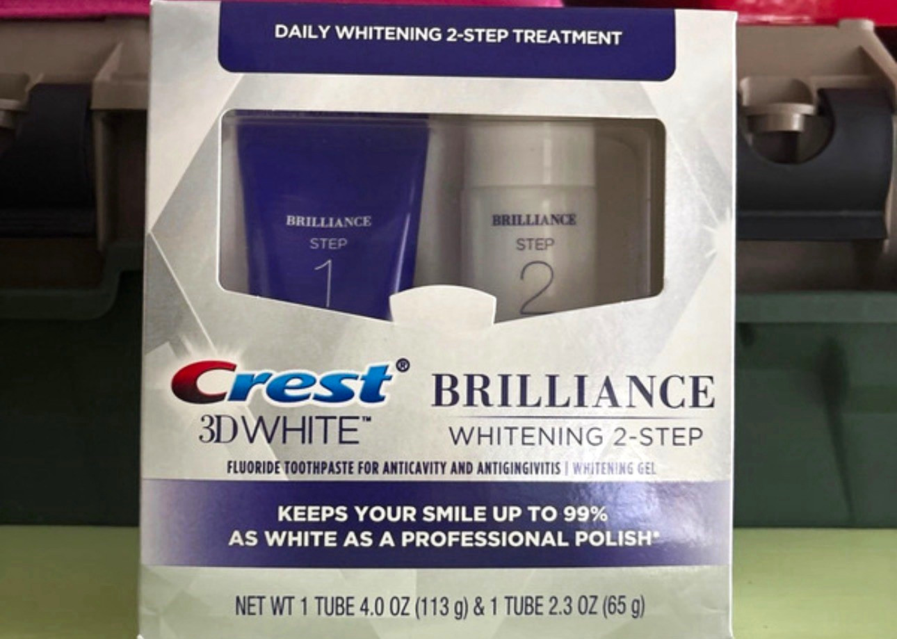 Crest 3D White Brilliance 2-Step Whitening Kit Fluoride Mint 4.0oz/2.3oz Crest 3D White Brilliance 2-Step Whitening Kit Fluoride Mint 4.0oz/2.3oz