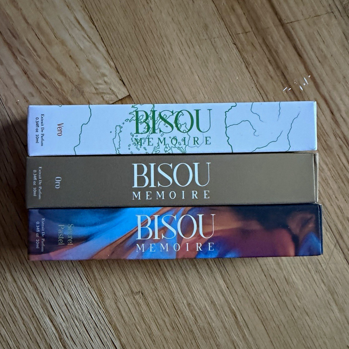 Unisex Bisou Memoire’s Secret Pastel, Oro & Vero EDP in 0.34 fl oz (3 10 mL)