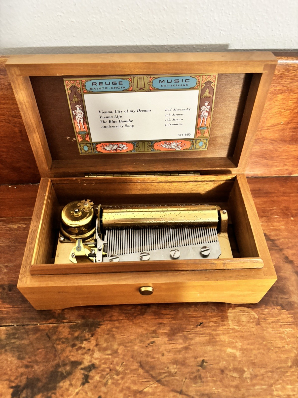 Reuge Sainte Croix Music Box Switzerland Ch 4/50 4 Songs Works Wonderfully Reuge Sainte Croix Music Box Switzerland Ch 4/50 4 Songs Works Wonderfully