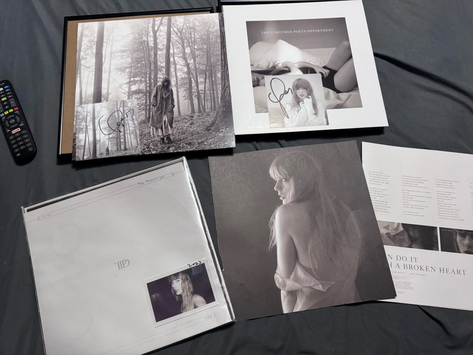 Taylor Swift Signed Bundle Taylor Swift Signed Bundle