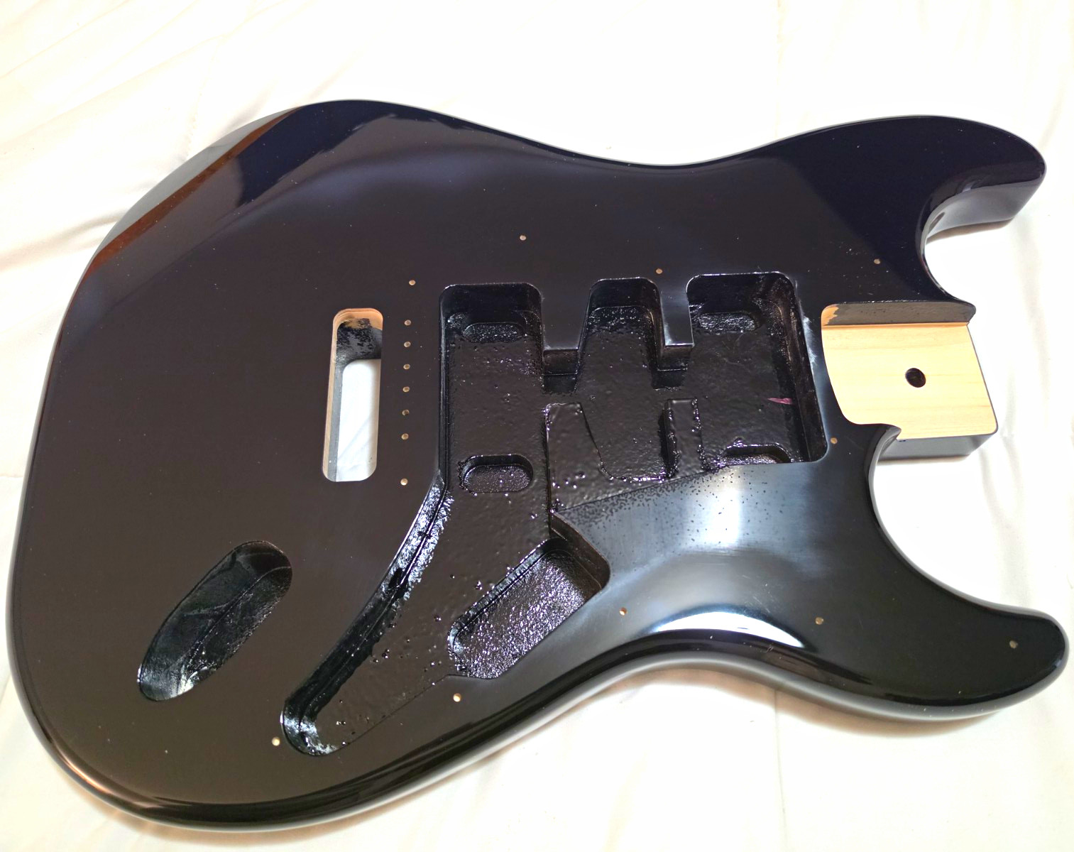 Black Stratocaster Electric Guitar Body 2 pcs Alder Black Stratocaster Electric Guitar Body 2 pcs Alder