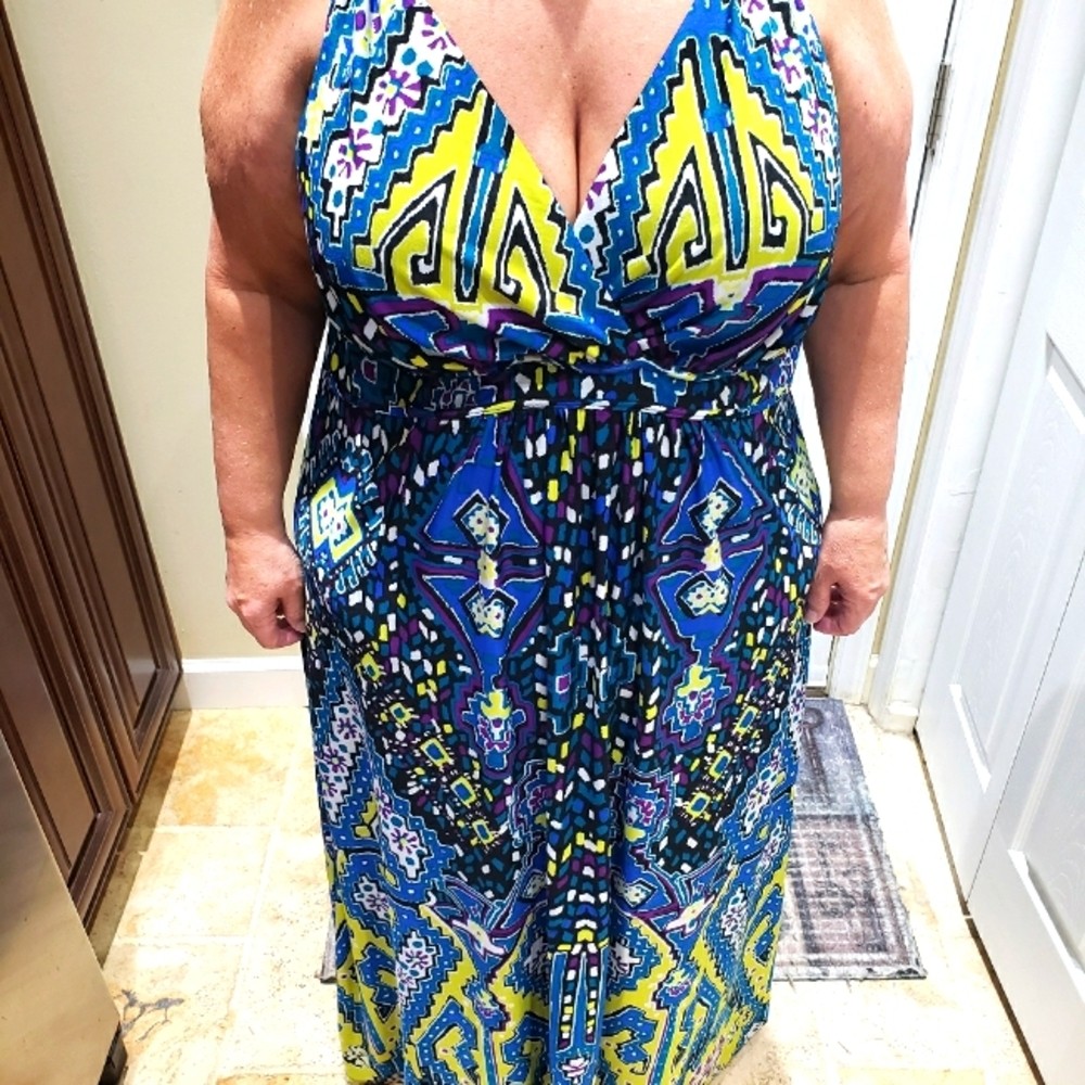 Covington Woman 3X Colorful Patterned Maxi Dress with V-Neck