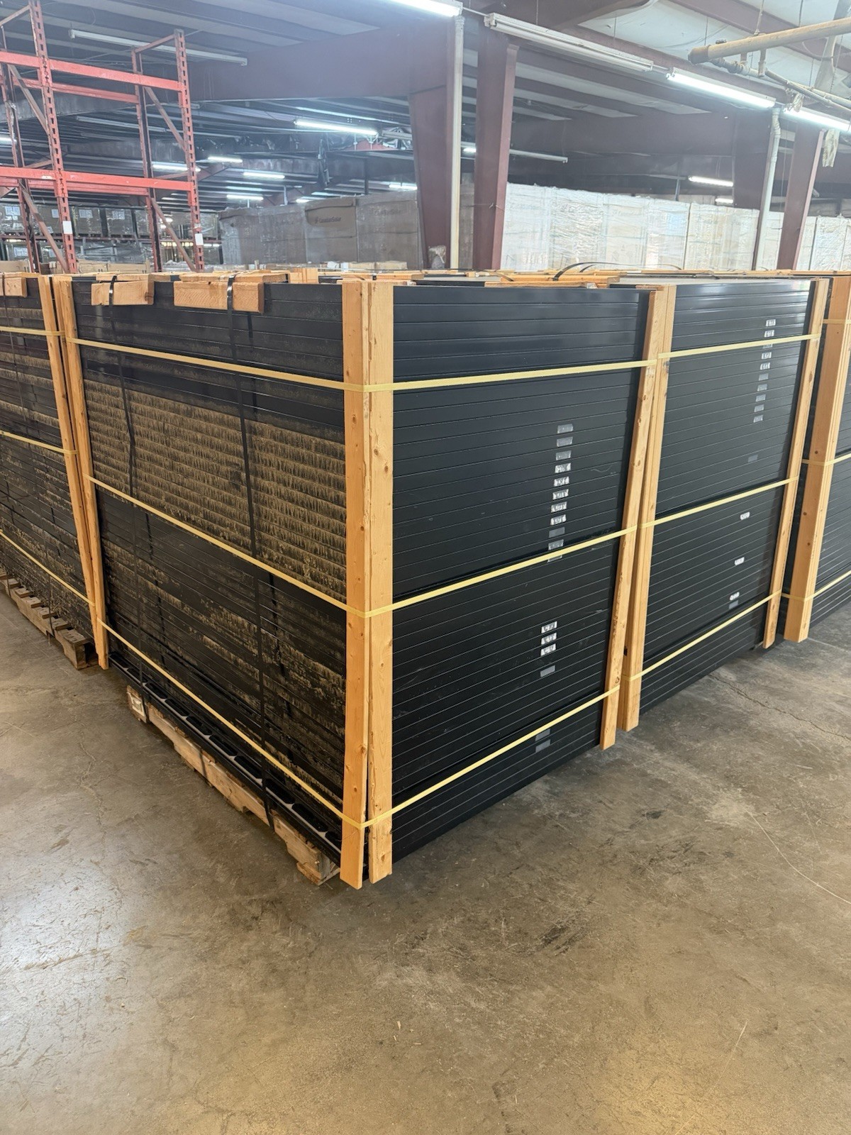 30pc Pallet LG 280W solar panels  TO LOWER 48