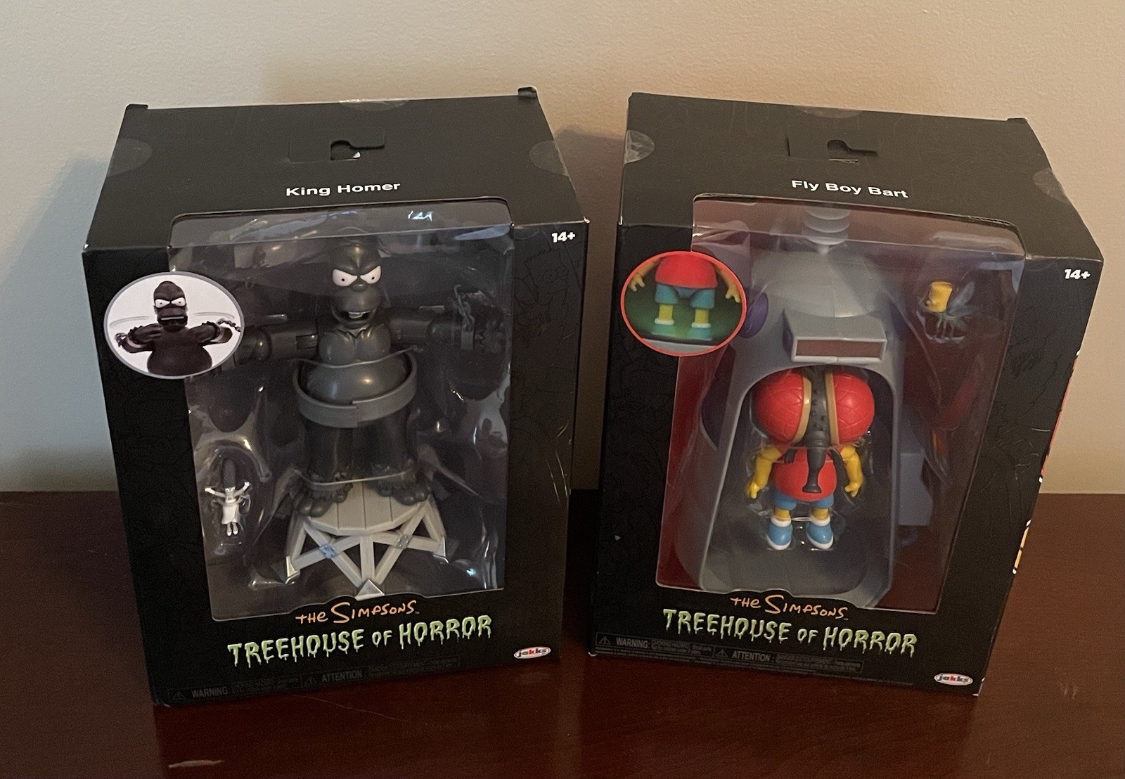 Jakks Pacific - The Simpsons Treehouse of Horror Fly Boy Bart & King Homer 5\