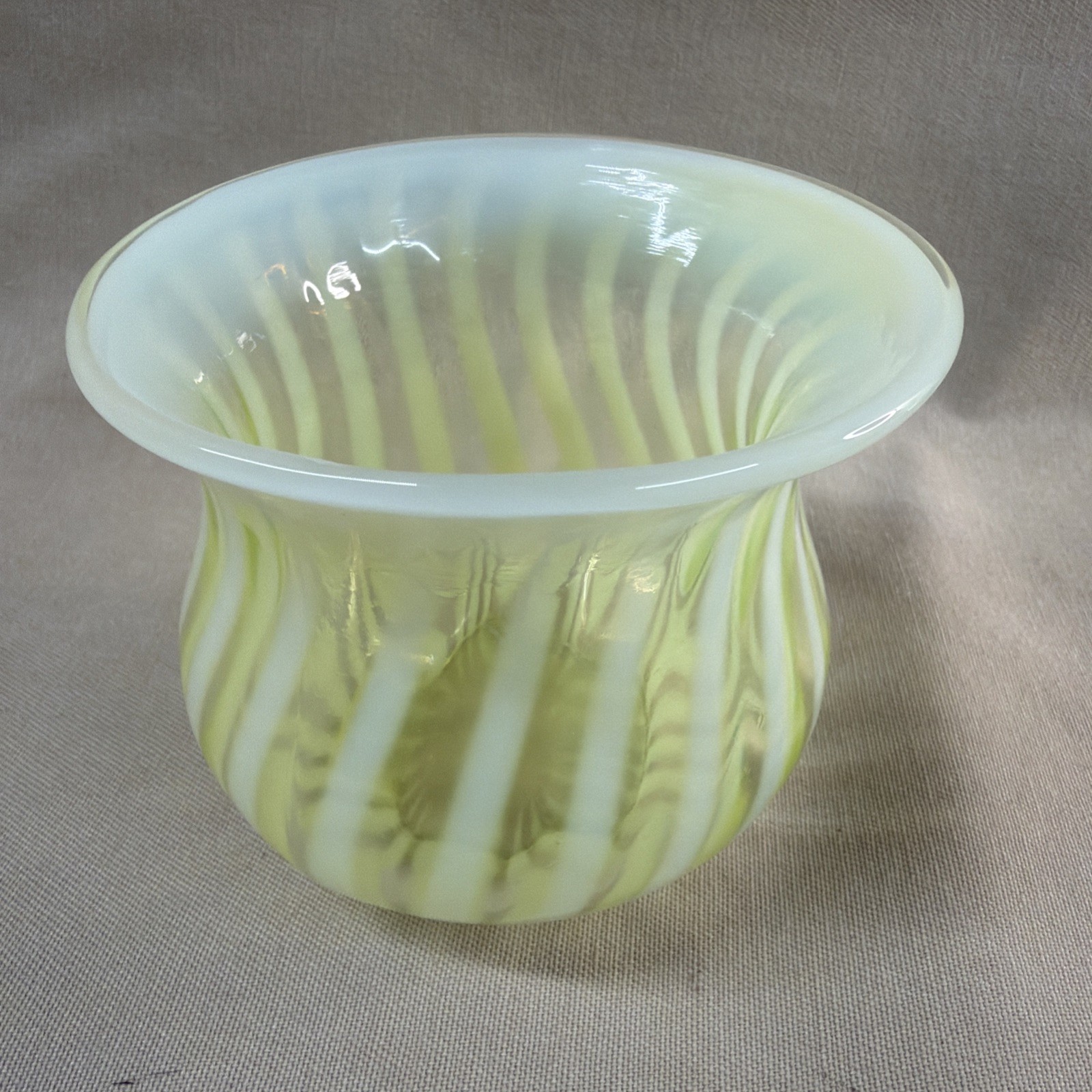 Fenton Topaz Opalescent Optic Swirl Glass Vase Vaseline 3”