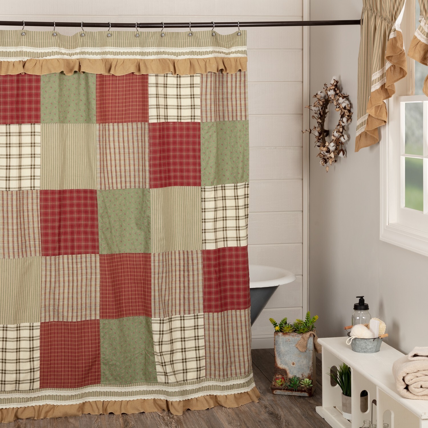 New Primitive Farmhouse Red Green Quilted PATCHWORK SHOWER CURTAIN 72\