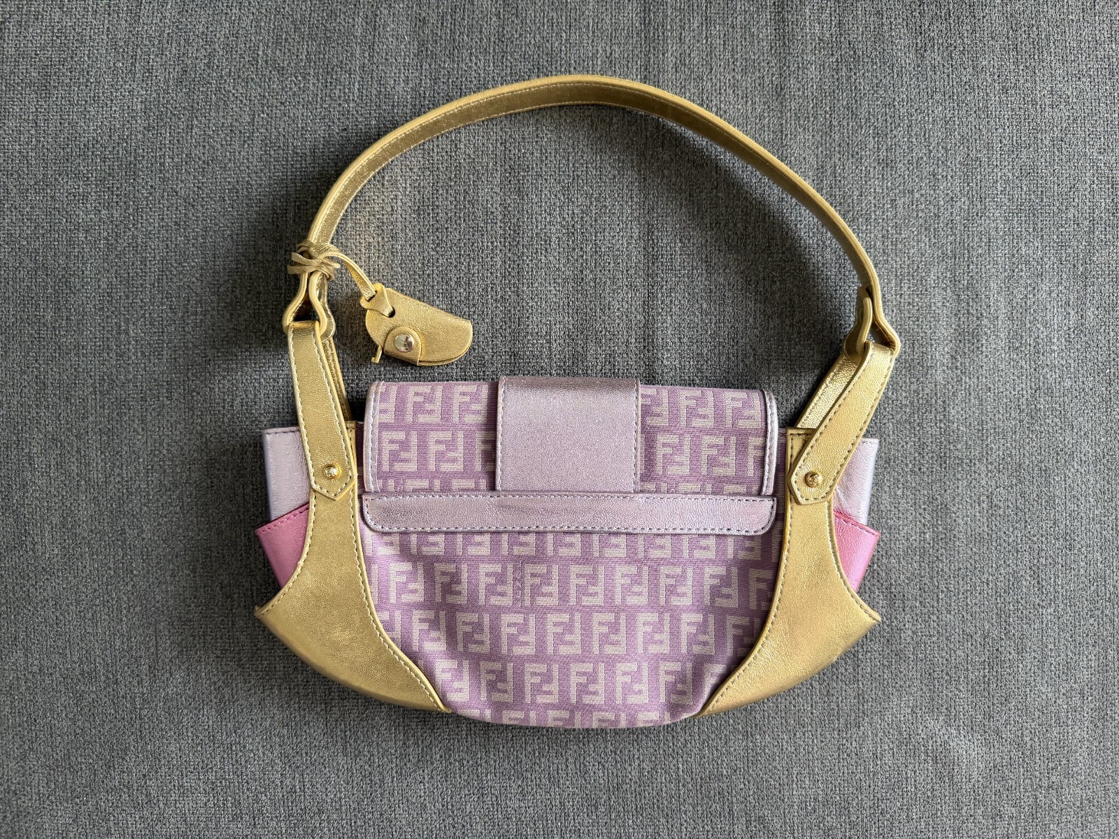 Fendi zucchino shoulder bag