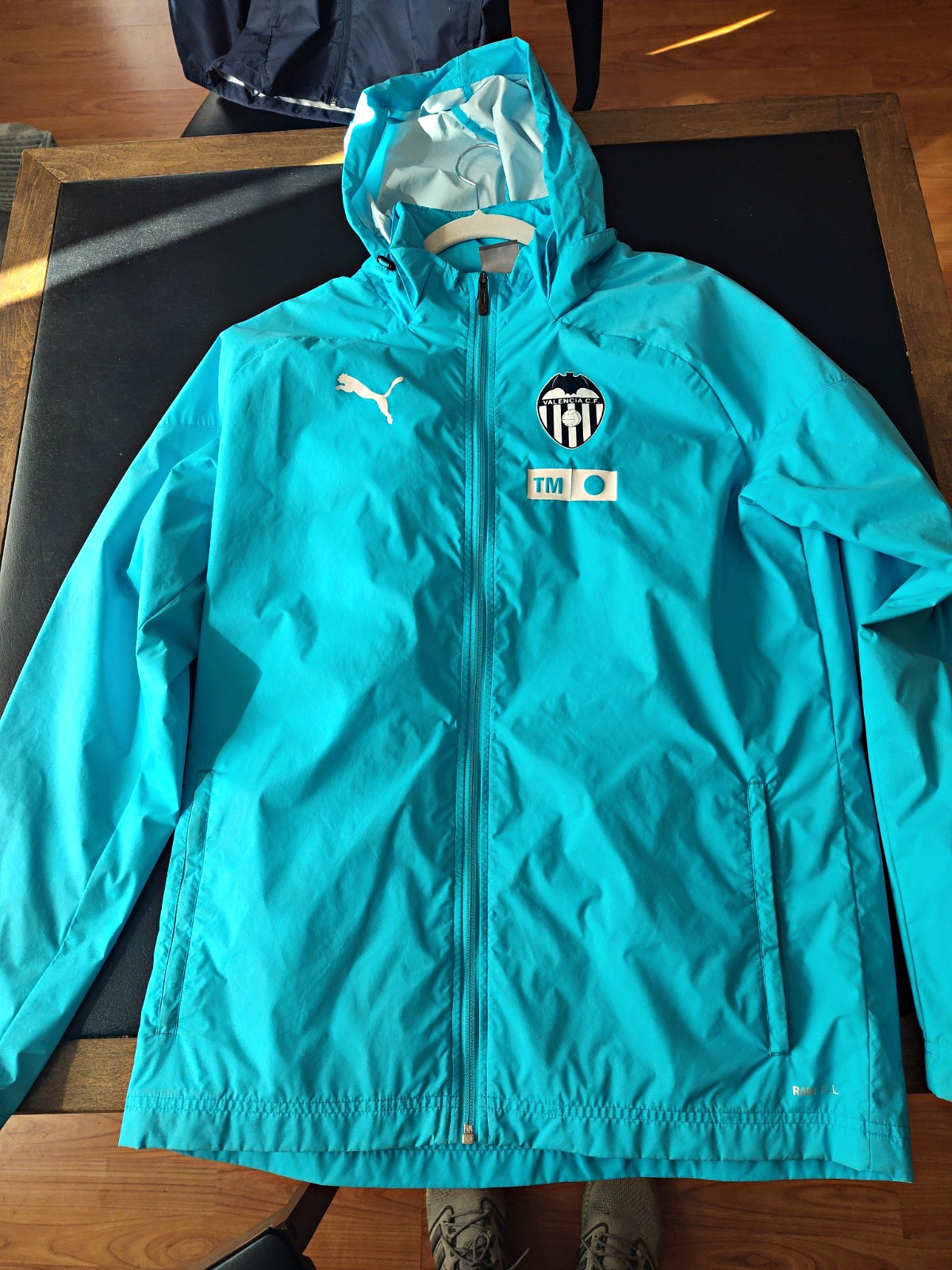 PUMA Valencia C.F. Soccer Rain Jacket Blue Size M