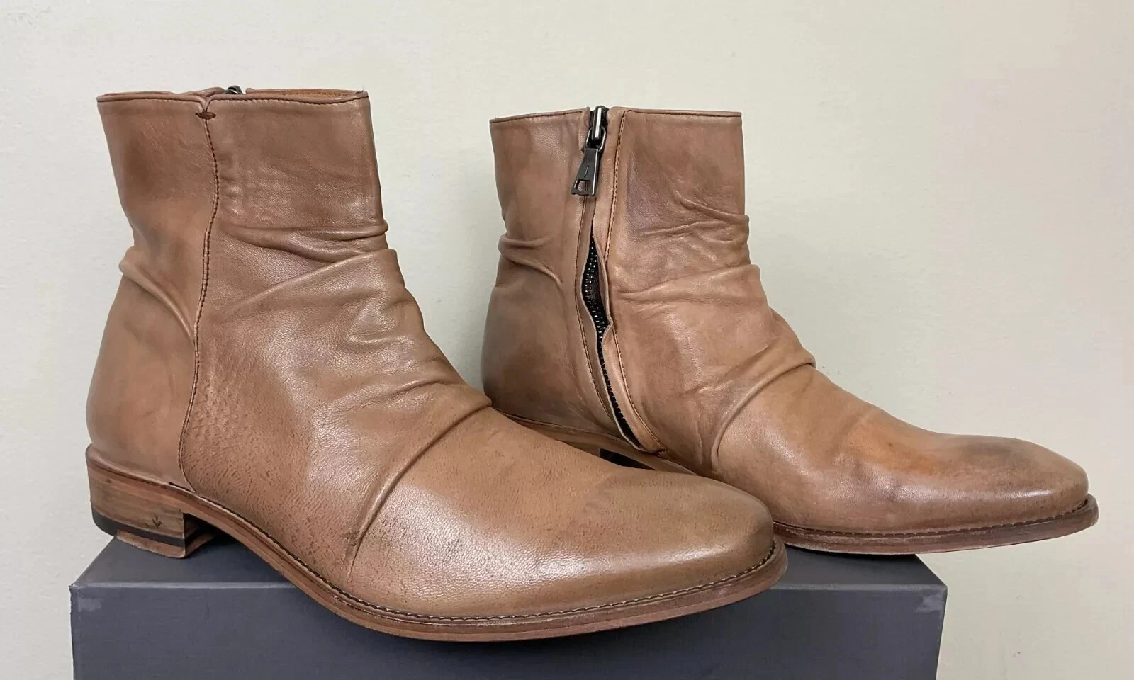JOHN VARVATOS Mens Boot (Made In Italy) Reg$1,000 Sale$449.00 JOHN VARVATOS Mens Boot (Made In Italy) Reg$1,000 Sale$449.00