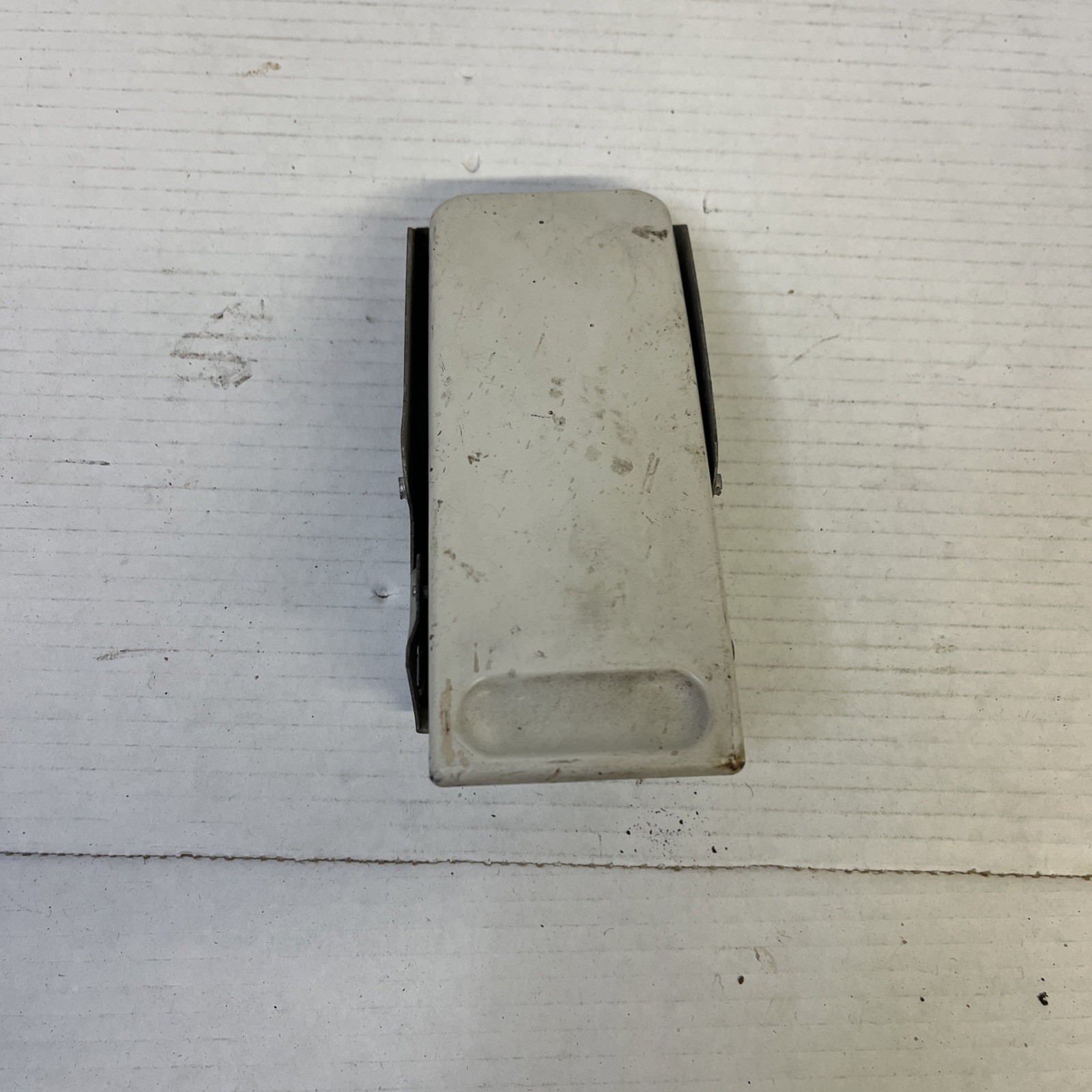 1967 68 Ford Mustang Cougar Ash Tray Original Ashtray GT Shelby 289 390 OE White 1967 68 Ford Mustang Cougar Ash Tray Original Ashtray GT Shelby 289 390 OE White