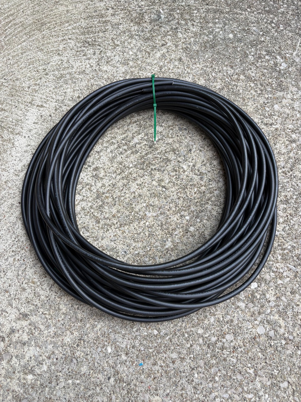 BELDEN TRIAX CABLE RG59/U TYPE 75 OHM 20AWG 9267 100ft - 