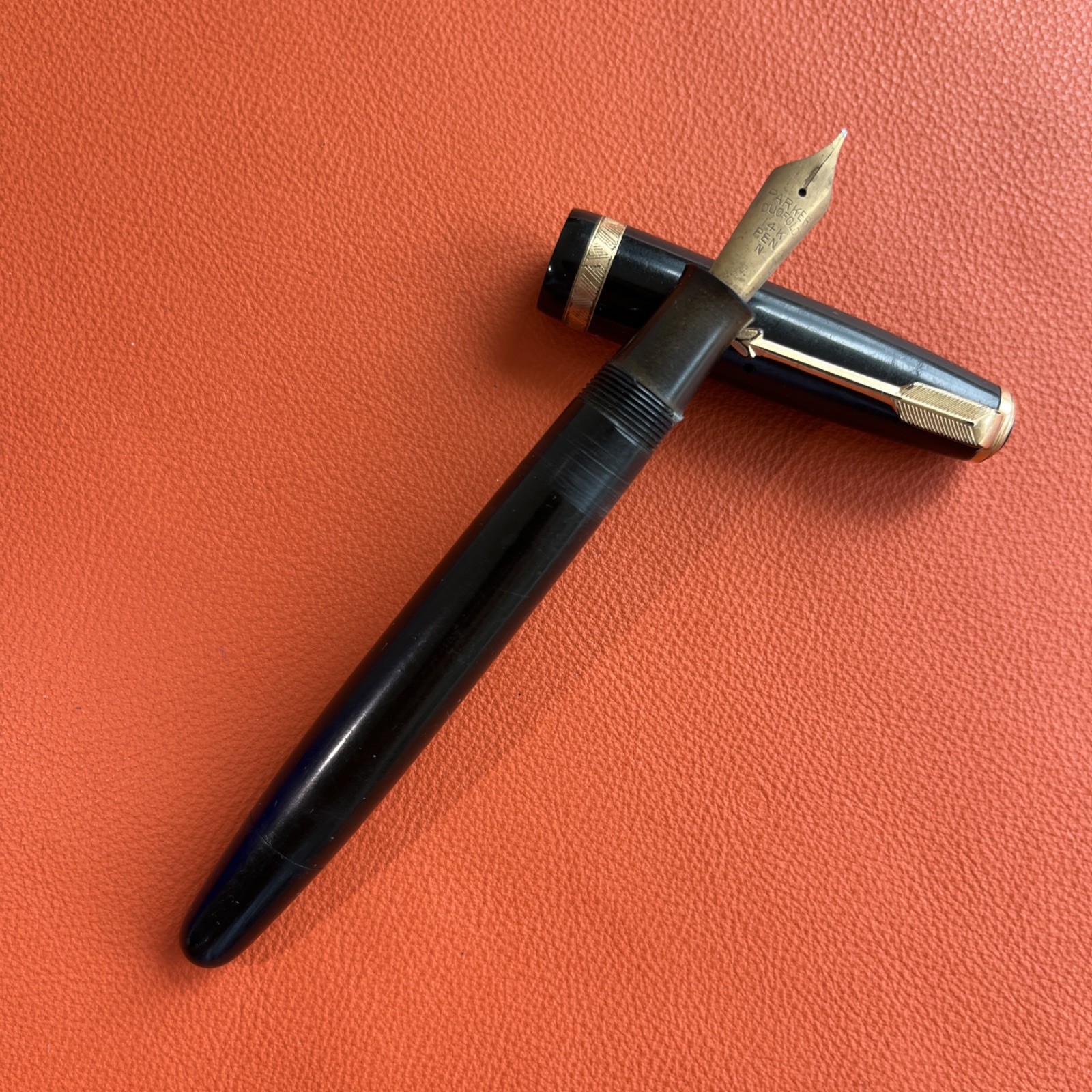 Vintage Parker Duofold Senior Streamline Fountain Pen 14K Gold Nib Button Fill