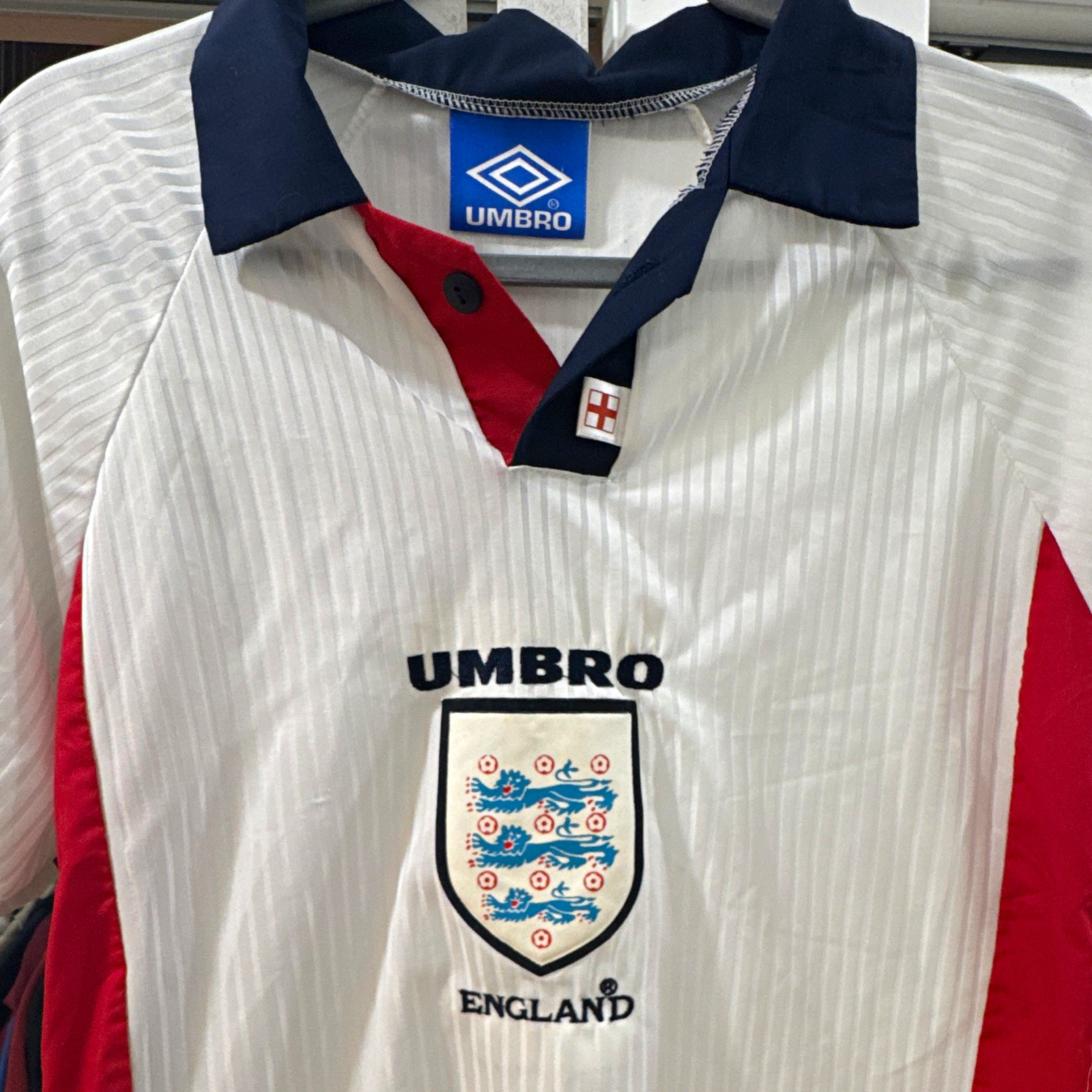 1998 Umbro England Soccer Jersey White Navy Red Officially Licensed