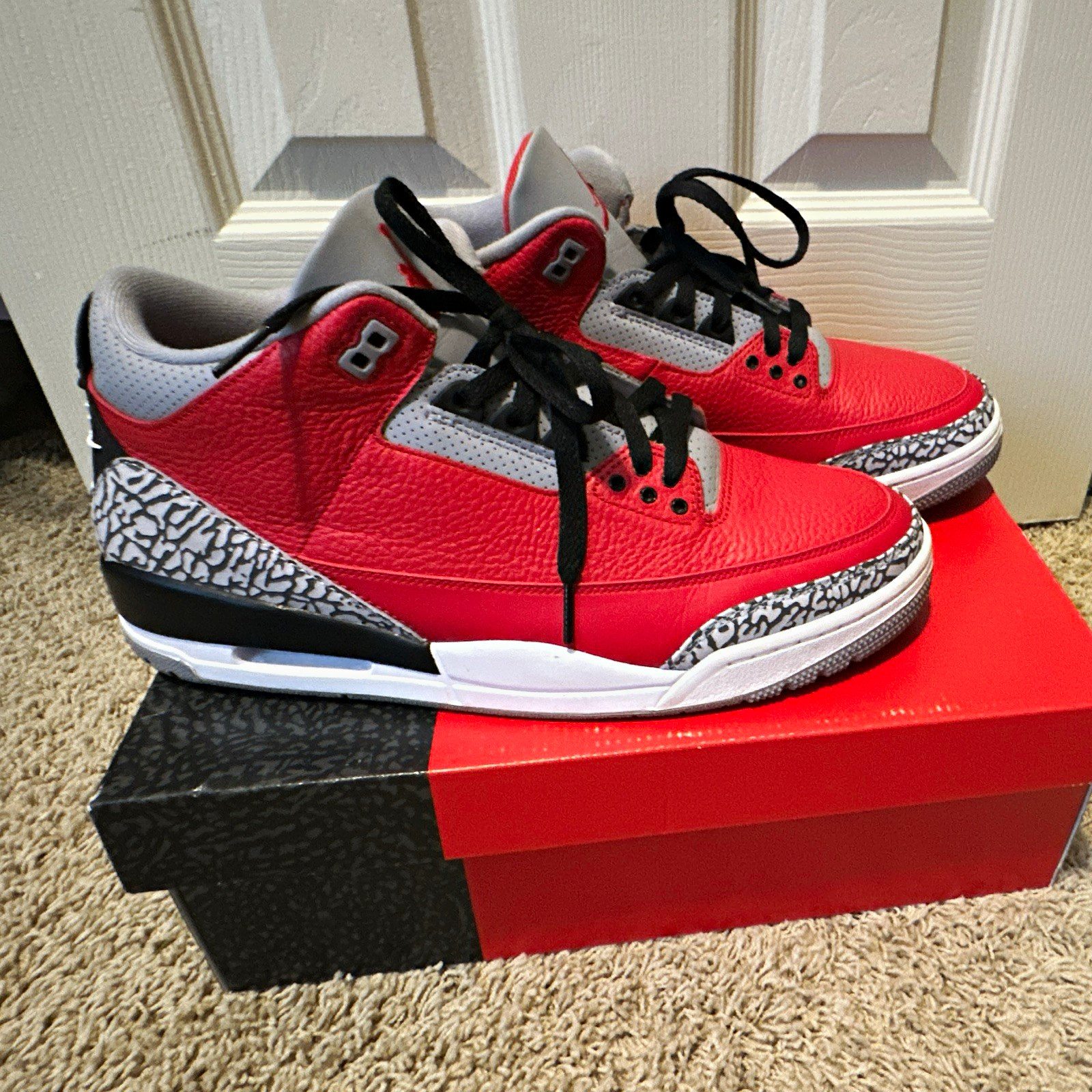 Jordan Air Jordan 3 Retro SE Unite Fire Red/Cement Grey/Black CK5692-600