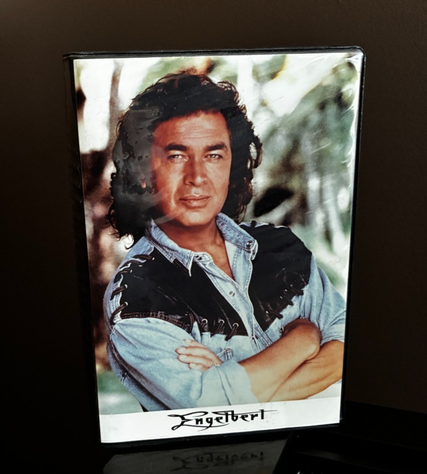 Super Rare Engelbert Humperdinck Fan Club Video VHS of TV appearances 1990s Super Rare Engelbert Humperdinck Fan Club Video VHS of TV appearances 1990s