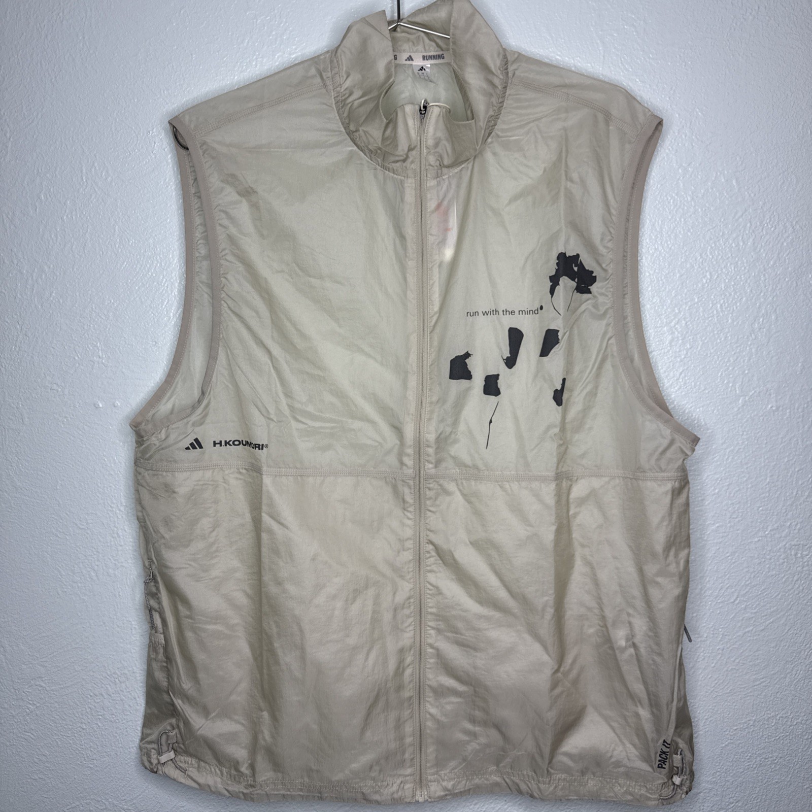 NWT $110 ADIDAS HERMANOS KOUMORI ADI365 RUNNING VEST JACKET GREY Large