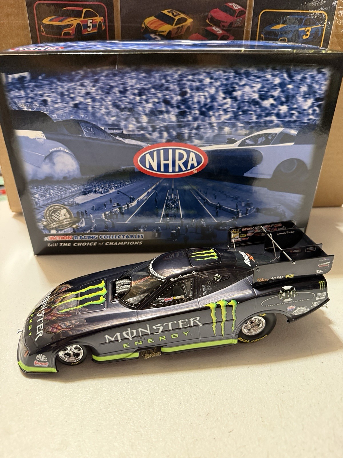 RARE* TOMMY JOHNSON LIQUID COLOR MONSTER ENERGY 2008 1:24 NHRA FUNNY CAR DIECAST RARE* TOMMY JOHNSON LIQUID COLOR MONSTER ENERGY 2008 1:24 NHRA FUNNY CAR DIECAST