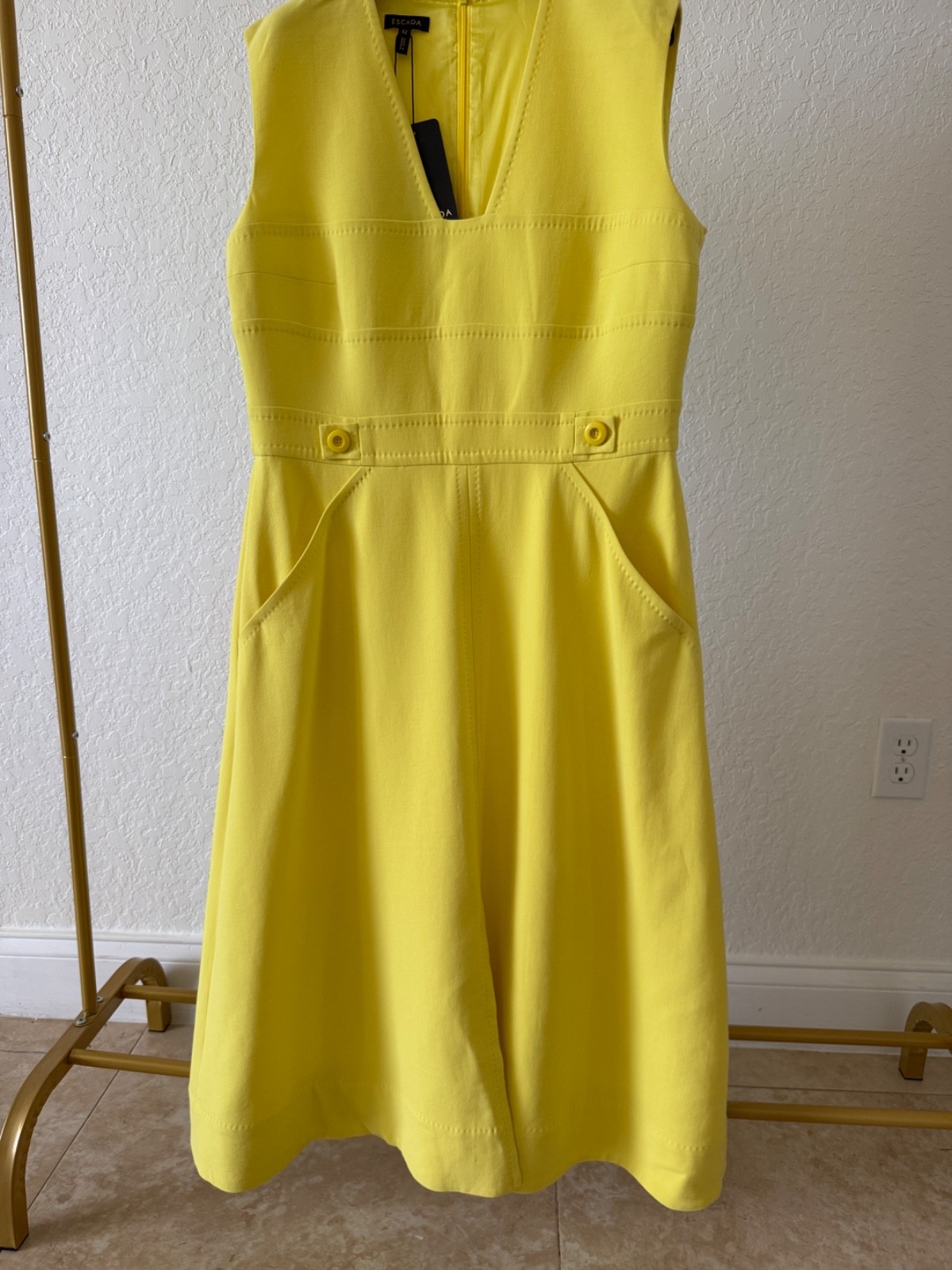 ESCADA Limoncello Yellow Sleeveless A-Line Dress Size 42 NWT Style 5019834