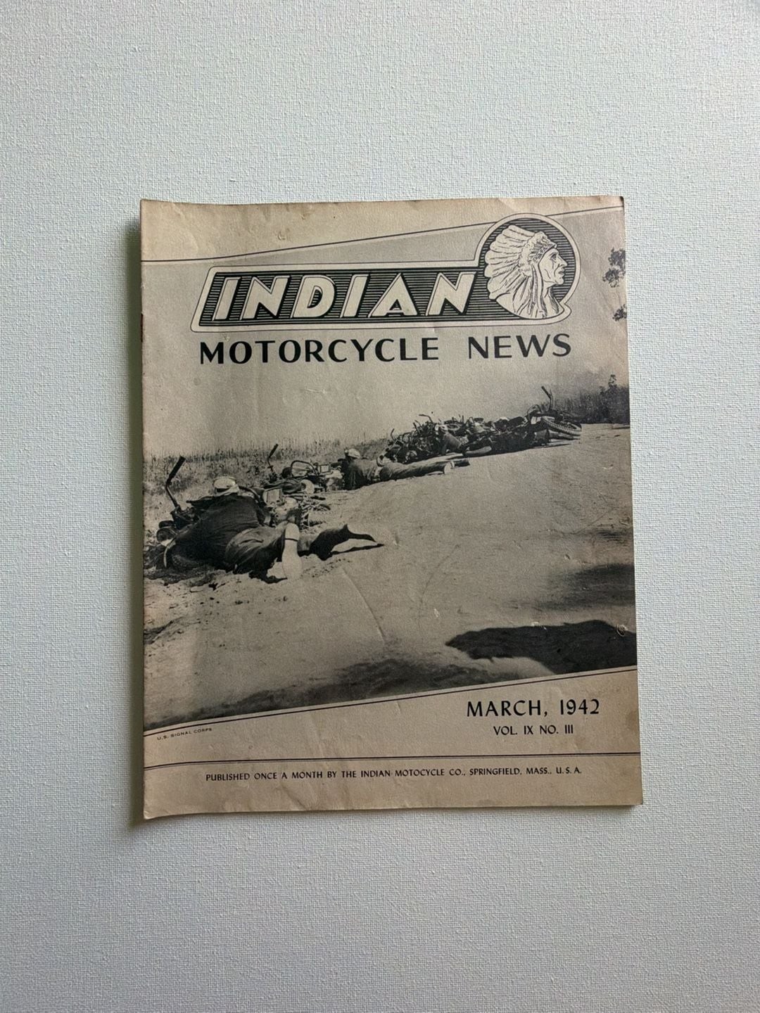 Vintage 1942 Indian Motocycle s Magazine Vol IX No III G2U Vintage 1942 Indian Motocycle s Magazine Vol IX No III G2U
