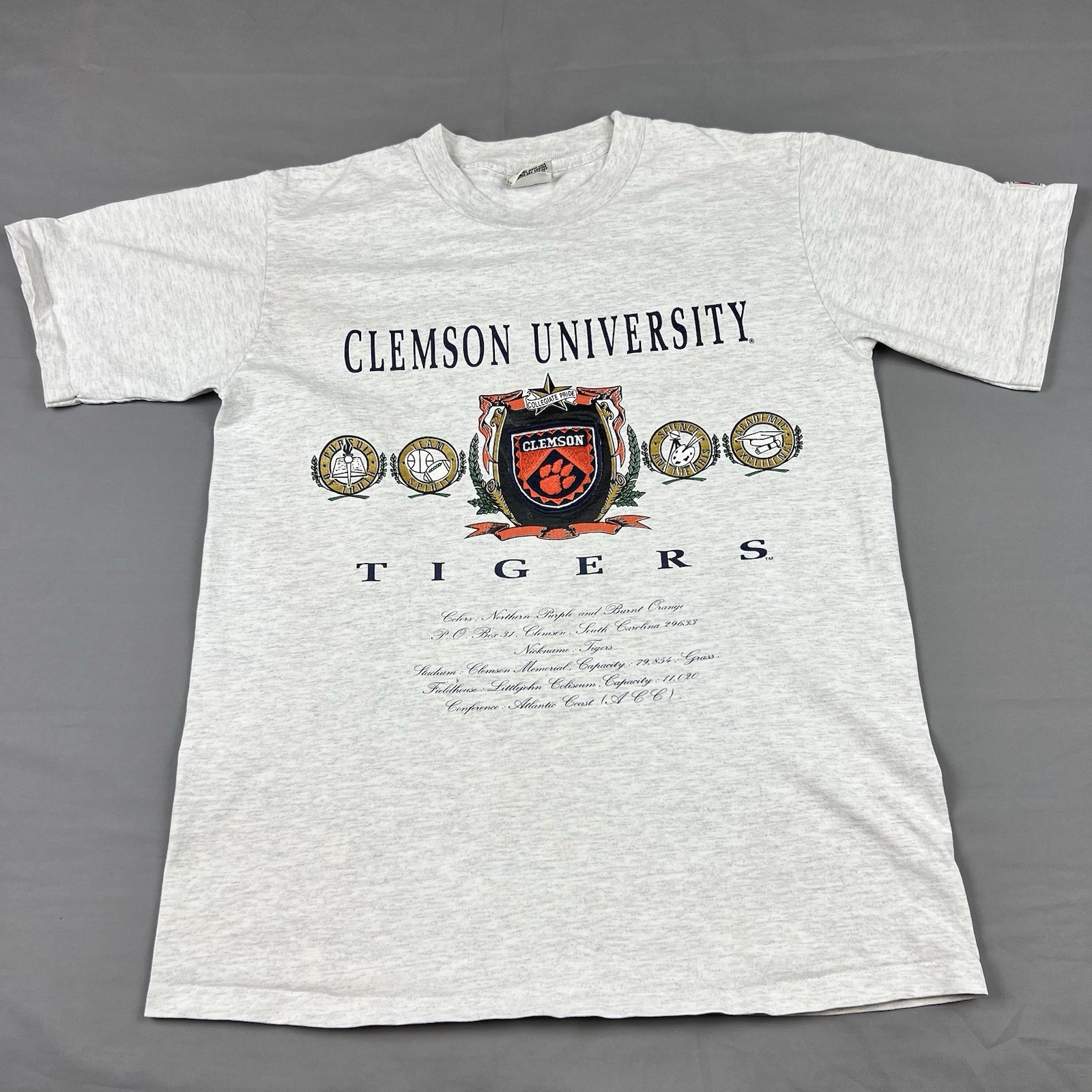 VTG 1990s Clemson University Tigers Nutmeg Mills Embroidered Single Stitch USA VTG 1990s Clemson University Tigers Nutmeg Mills Embroidered Single Stitch USA