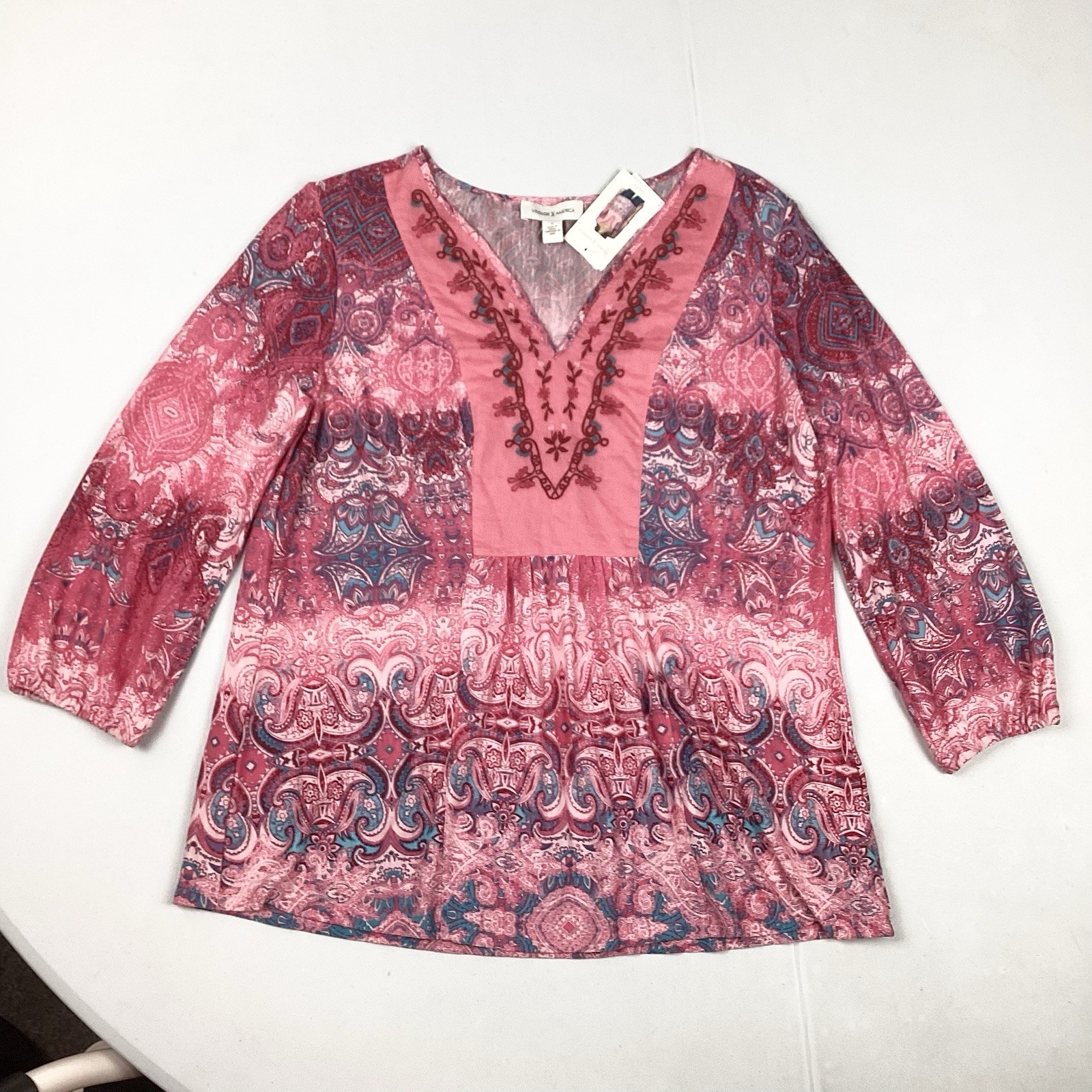 Vintage America Pink Paisley Embroidered V-Neck Blouse Small New Retail $69.50 Vintage America Pink Paisley Embroidered V-Neck Blouse Small New Retail $69.50