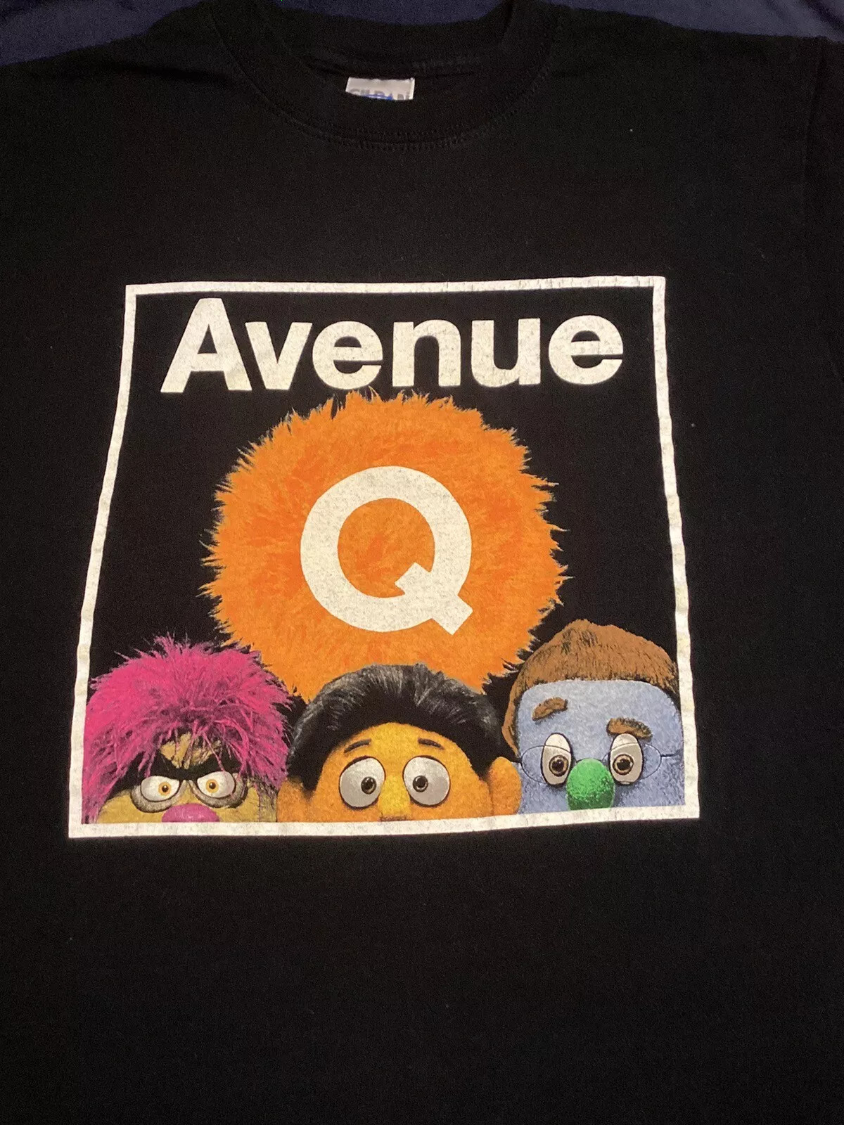 Vintage Avenue Q Broadway Musical Black Unisex T-Shirt Gift Full Size