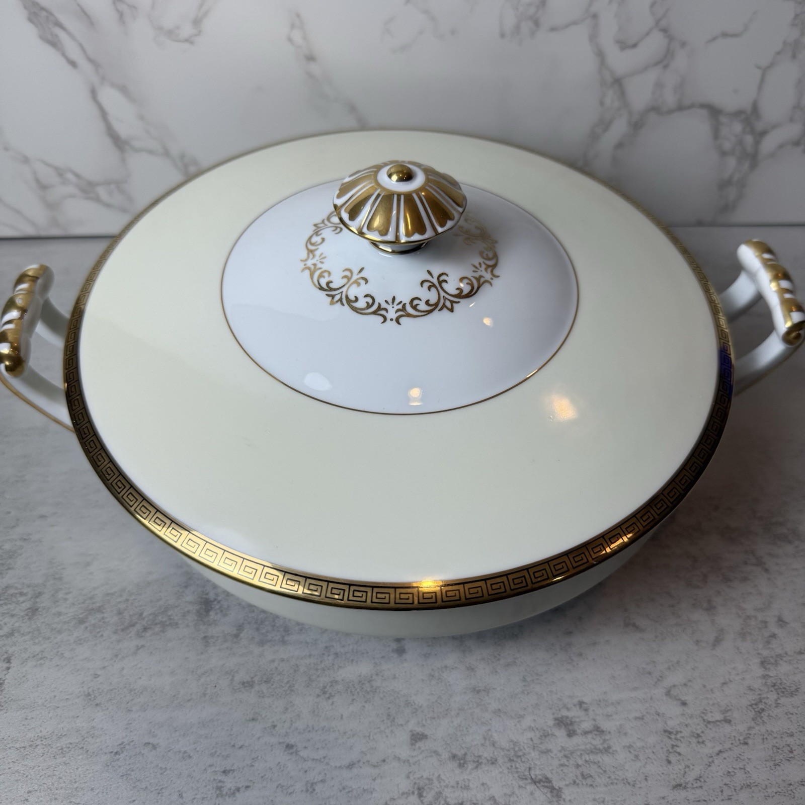 Vintage Noritake Gracewood #4984 Lidded Vegetable Bowl Greek Key Gold Band Japan