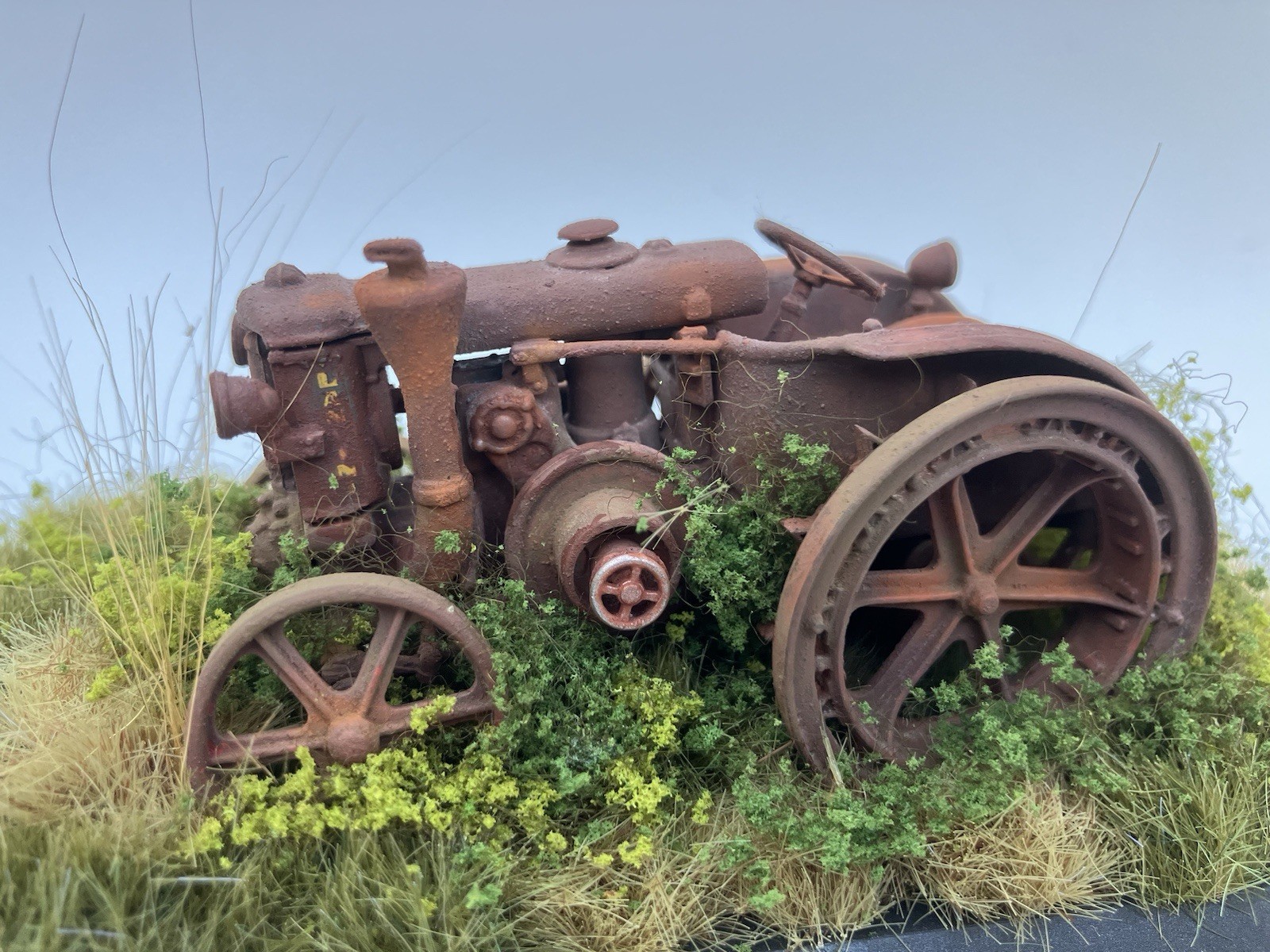 Weathered Universal Hobbies 1/43 O Gauge 1934 Landini Tractor Barn Find Weathered Universal Hobbies 1/43 O Gauge 1934 Landini Tractor Barn Find