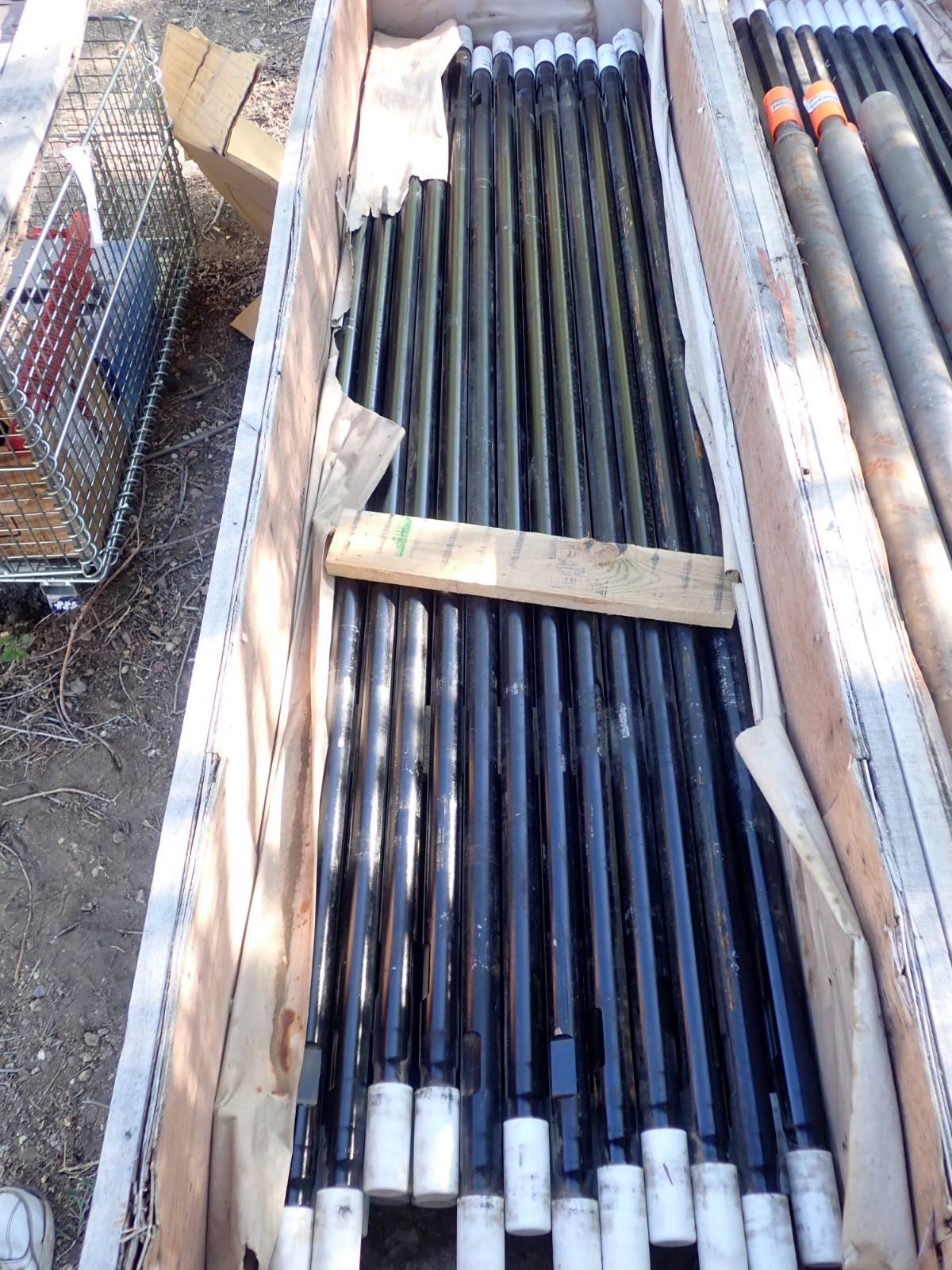8 New Robit Threaded 6' Hard Rock Drill Rod M/M Rod R3232R FC Hardened