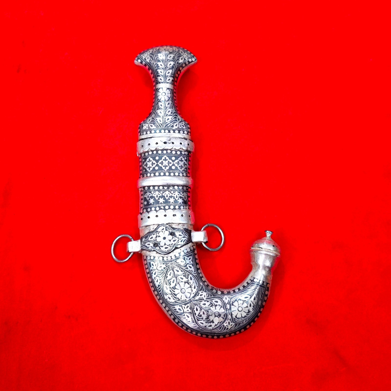 Indo-Persian Yemenese Omani Arab Jambiya Dagger Silver Koftgari Damascus Blade