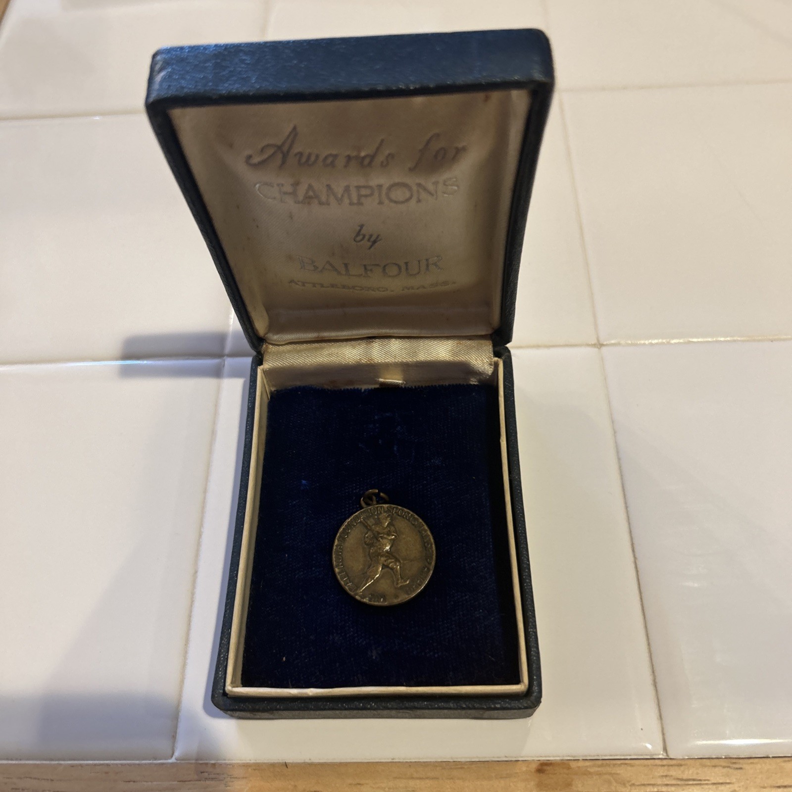 Babe Ruth Foundation Sportsmanship Award Medal Baseball W/Balfour Box Vintage💥 