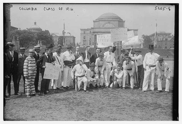 Photo:Columbia Class of 1916
