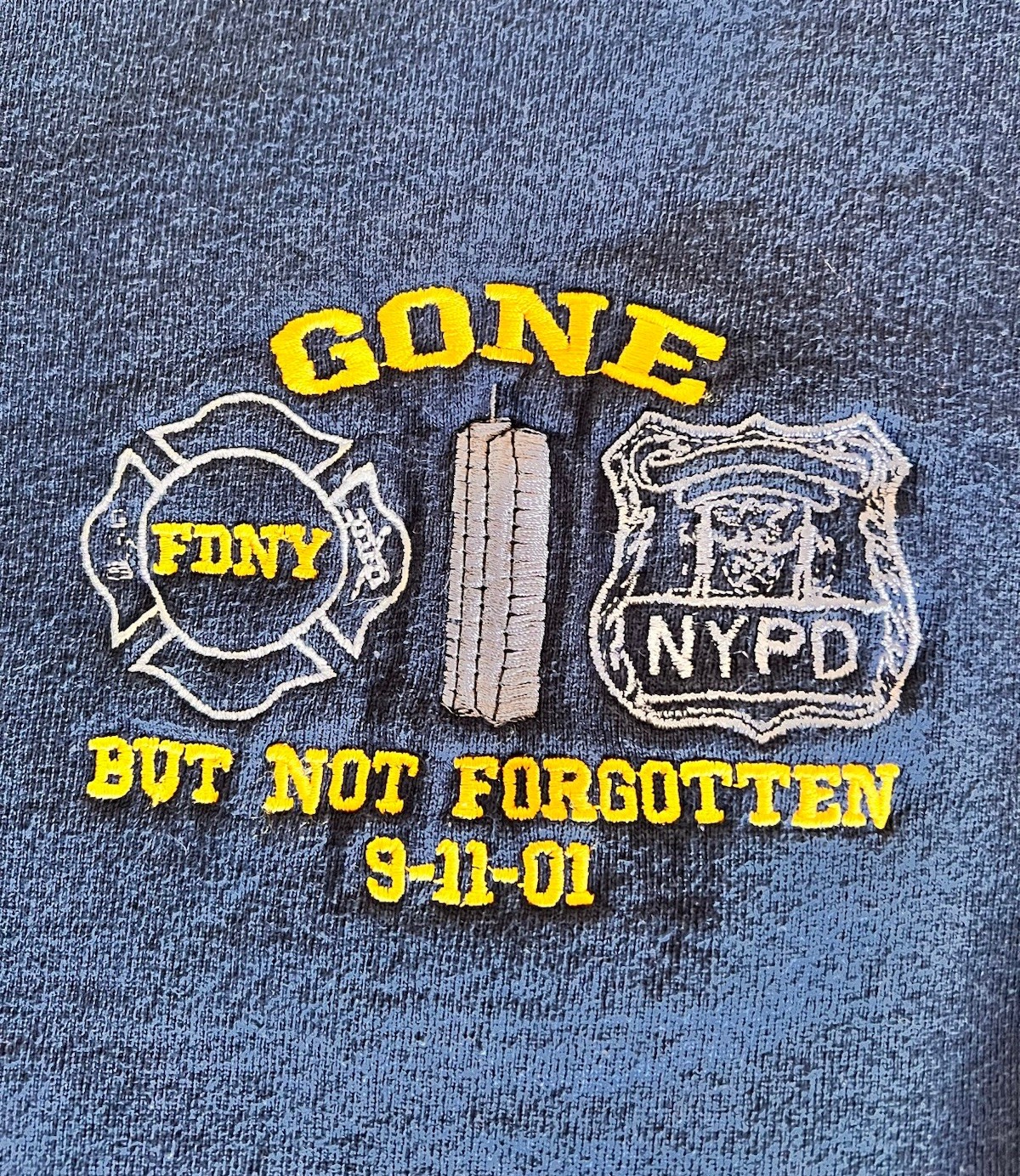 9/11 Gone But Not Forgotten FDNY NYPD Embroidered Sweatshirt 2001 Rare