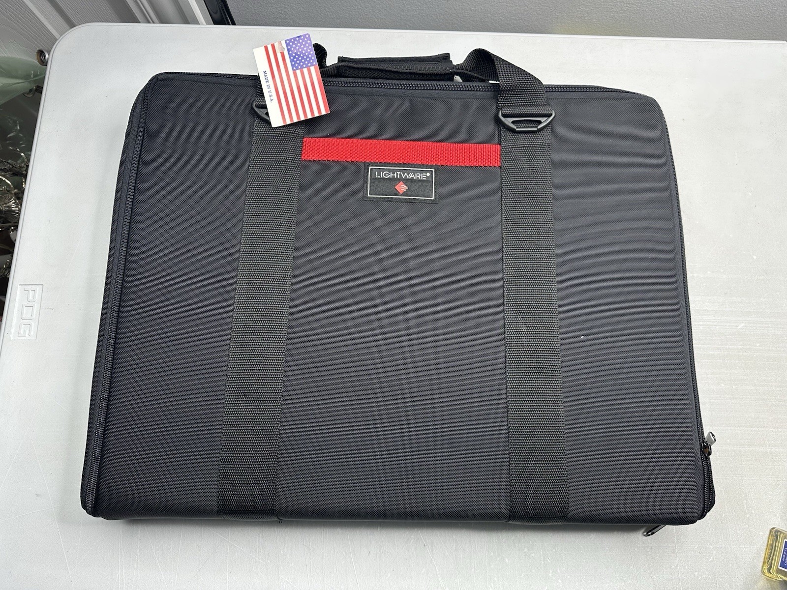 New Vintage LIGHTWARE Briefcase Soft Sided Zippered Durable 22\