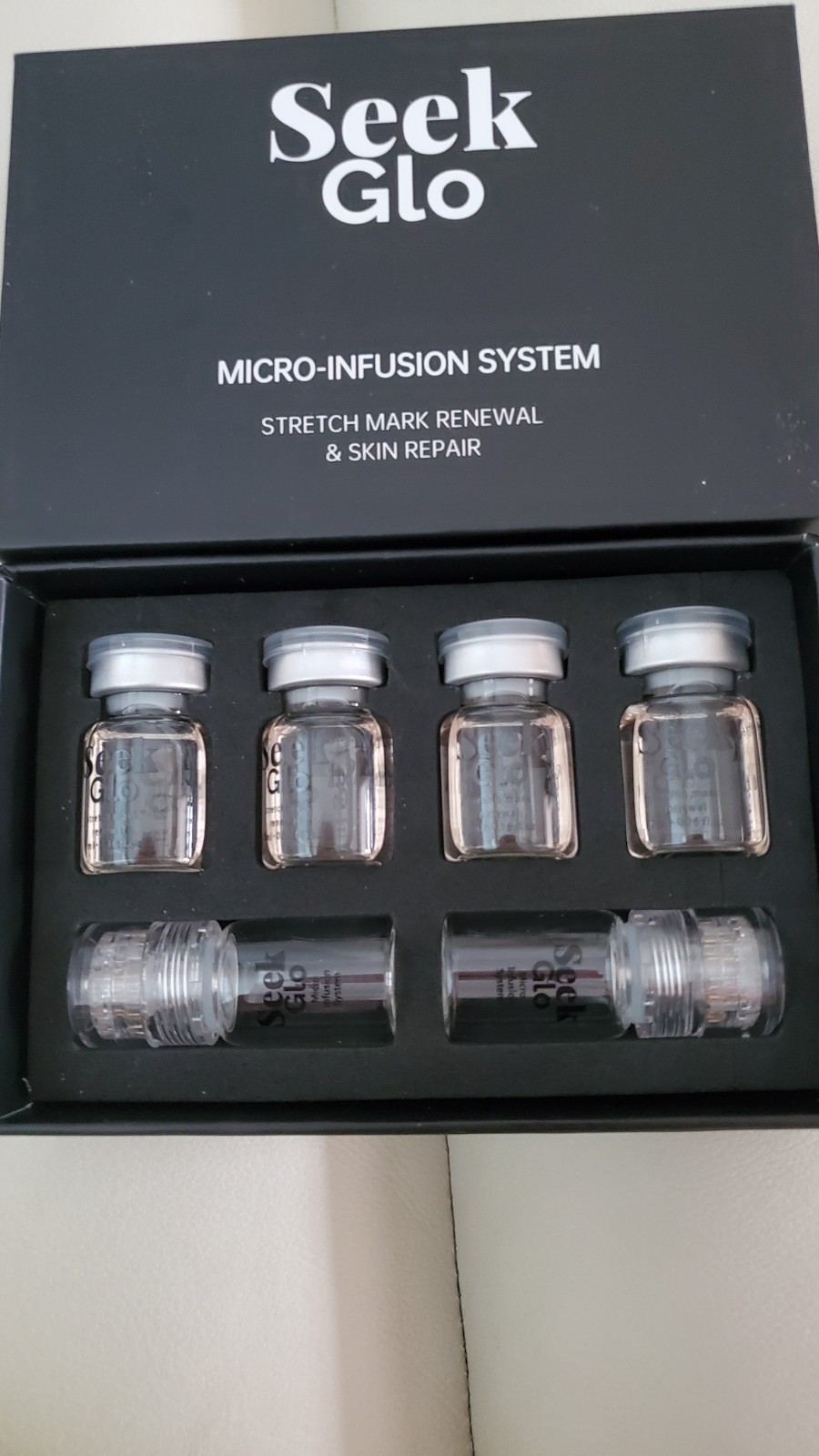 NIB Seek Glo Micro-Infusion System Stretch Mark Renewal & Skin Repair