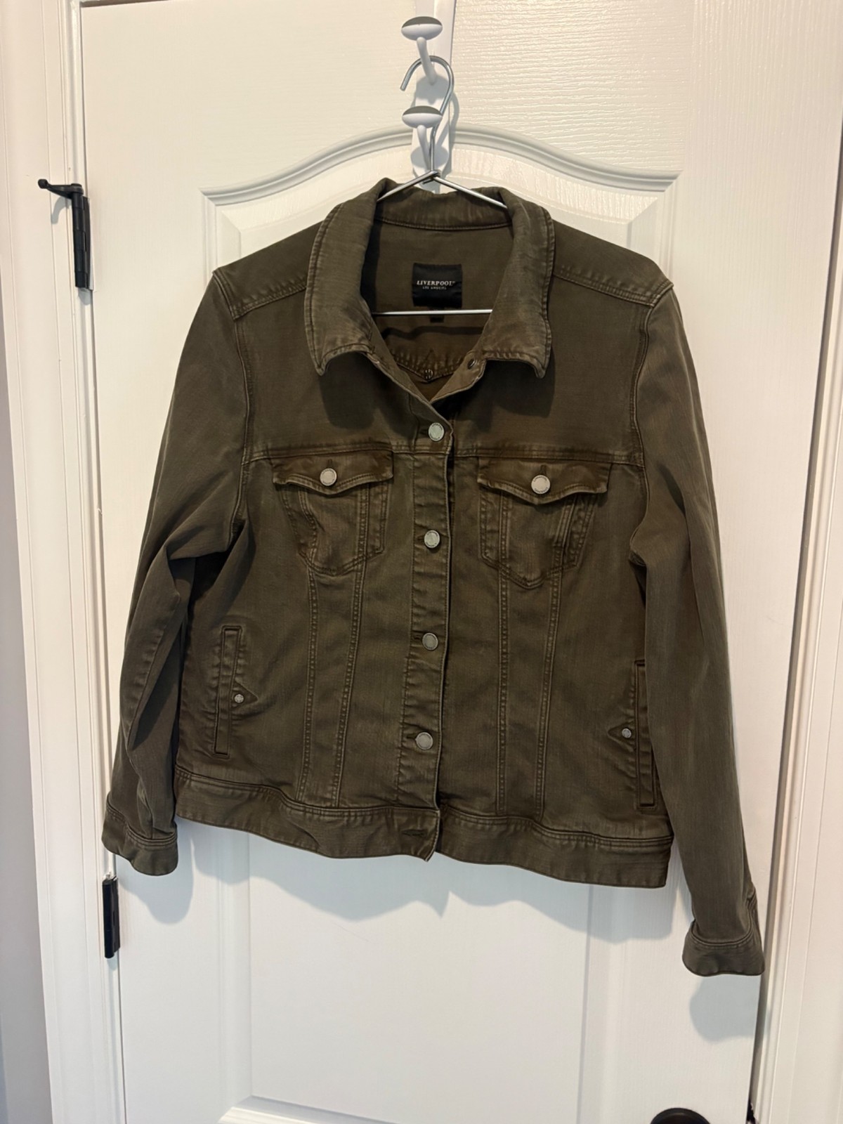 Liverpool Women\'s Denim Jacket Button Front Olive Green Size XL Excellent Condit