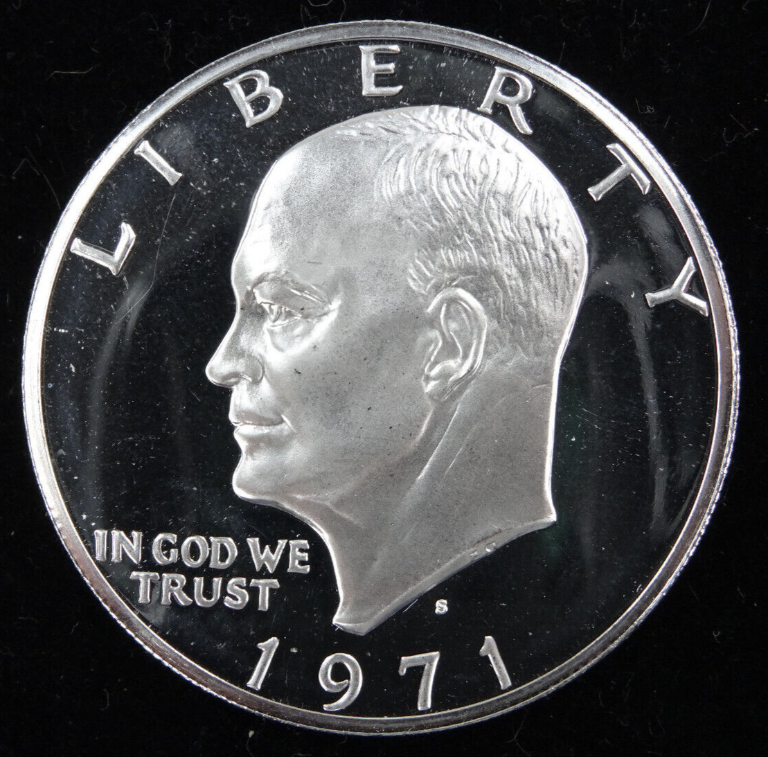1971-S Eisenhower Silver Dollar Proof 40% Silver $1 US Mint Coin 1971-S Eisenhower Silver Dollar Proof 40% Silver $1 US Mint Coin