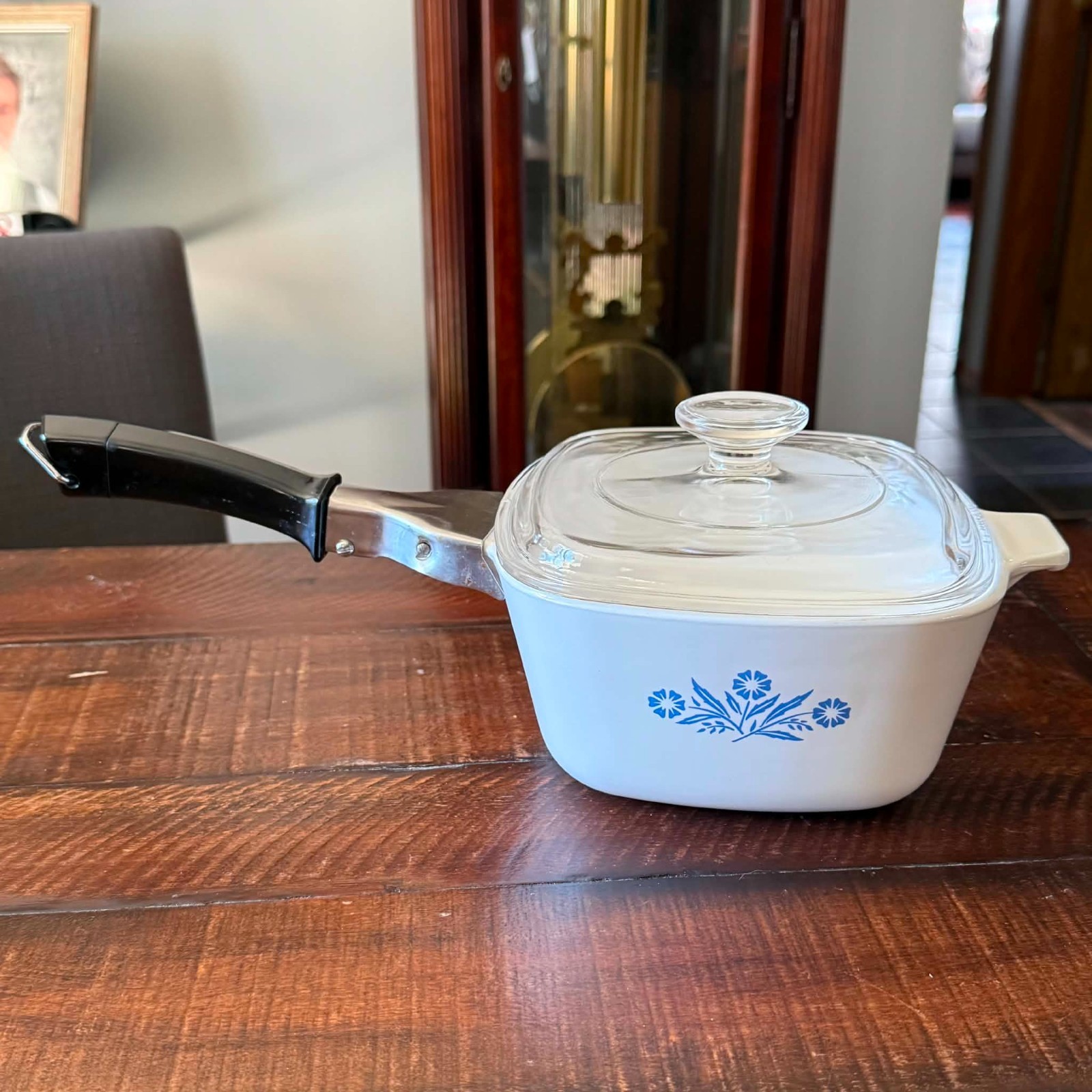 Corning Ware Blue Cornflower 1 3/4 Qt Casserole Dish P-1 3/4-B Lid VTG USA Made